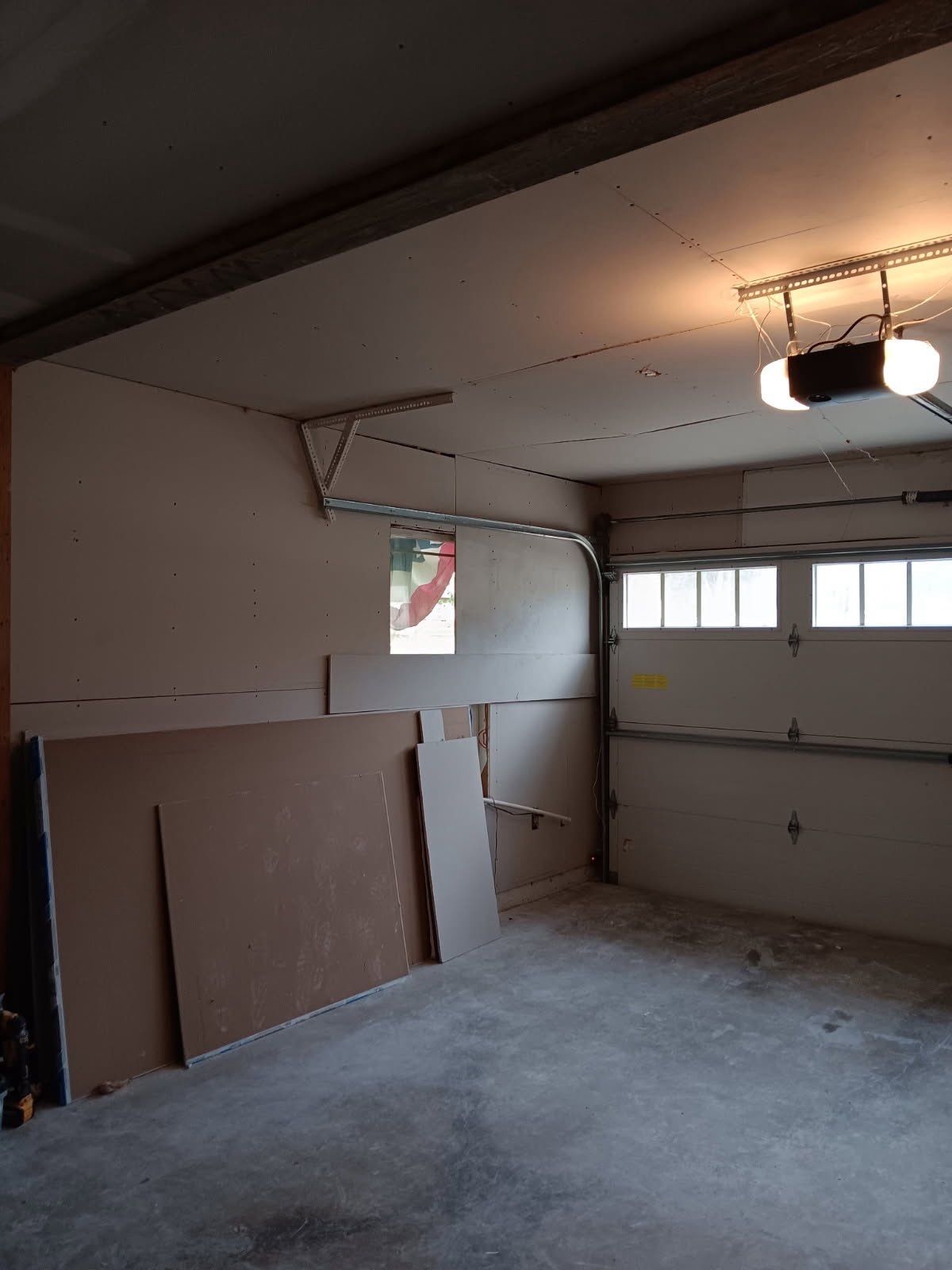 Project in Mountain City by ASHLEY & CO.