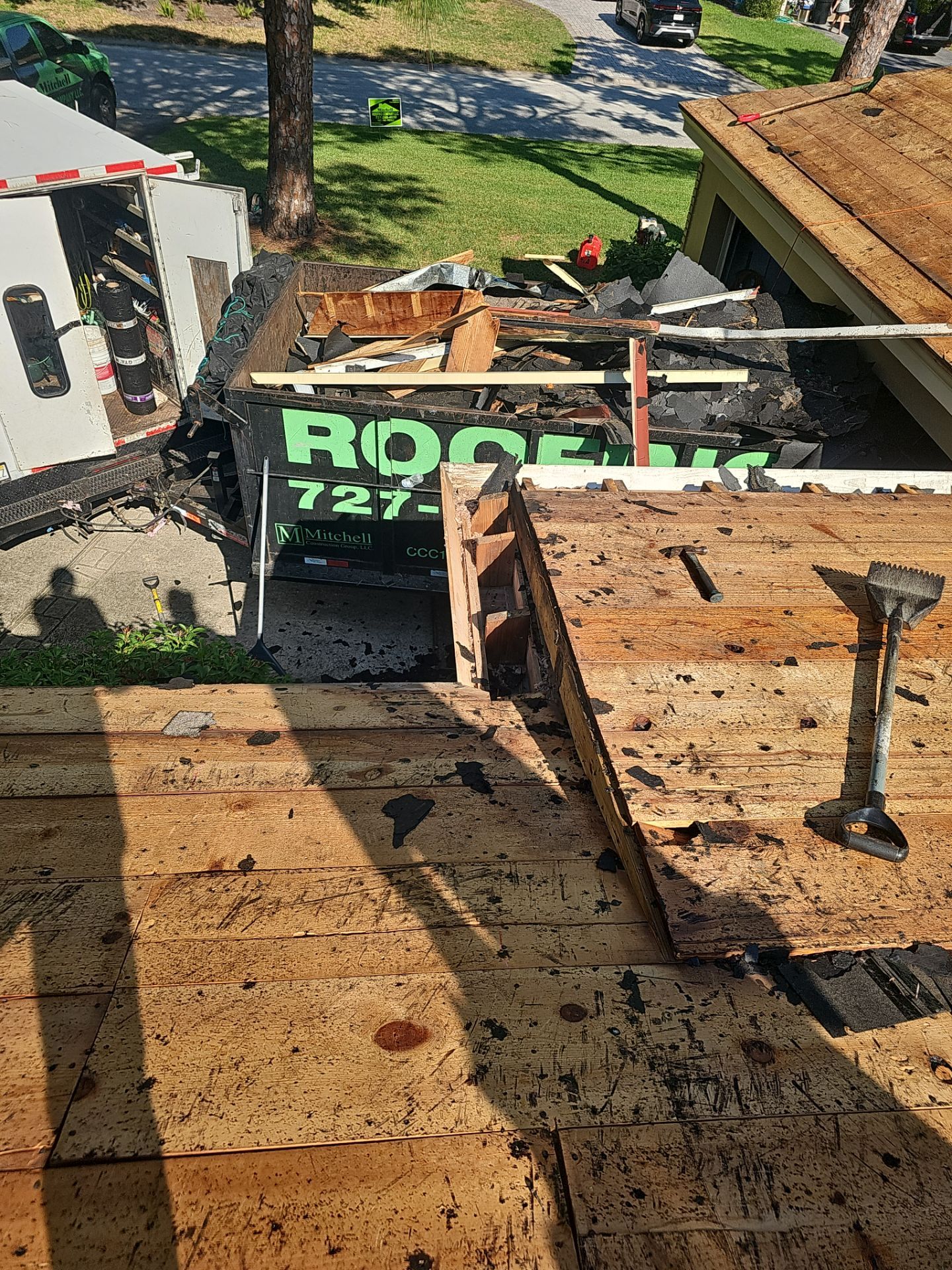 Project in St. Petersburg 33702 by Mitchell Roofing Company LLC 