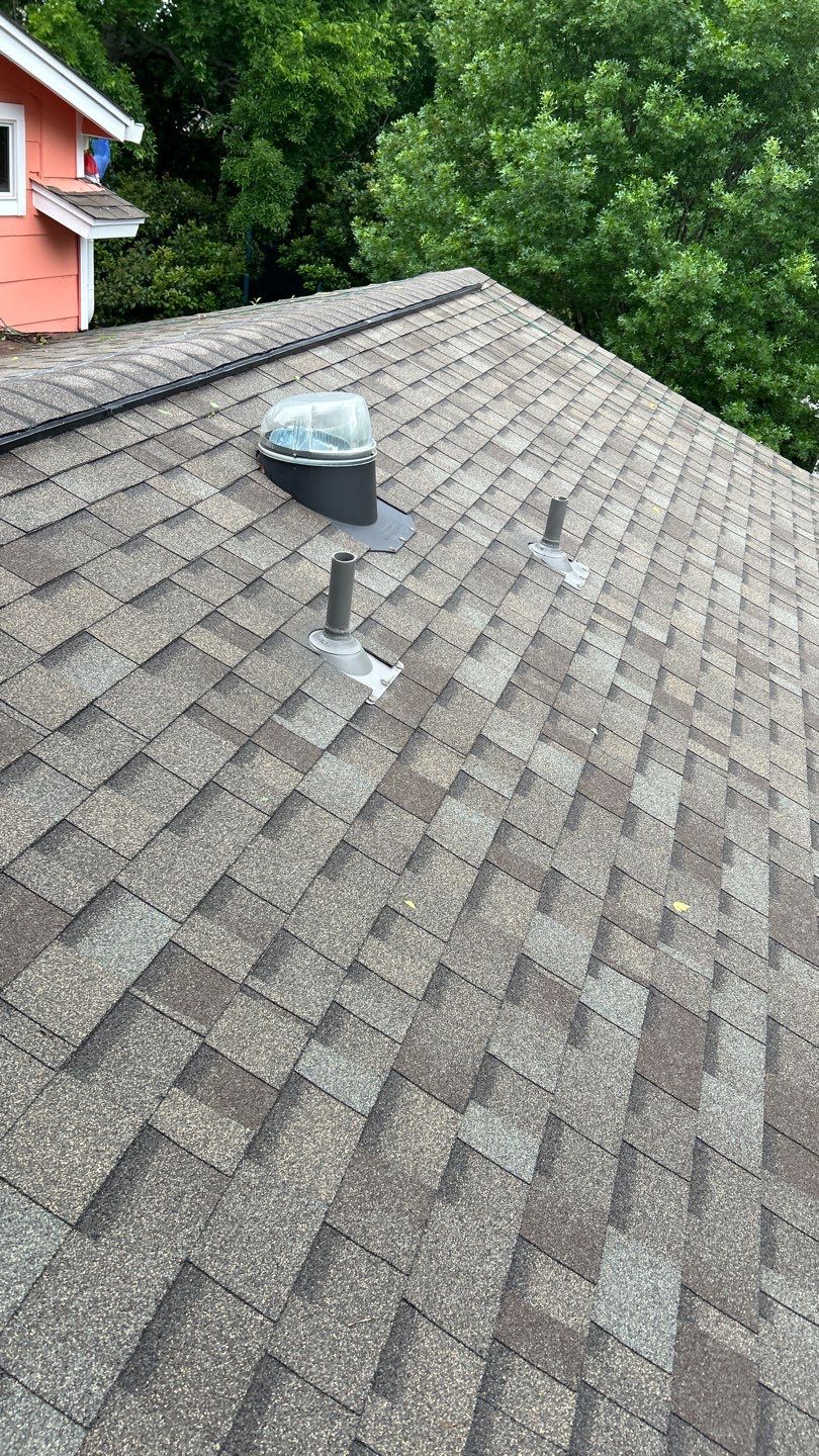 OC Duration Storm Driftwood - Austin by RoofsOnly.com