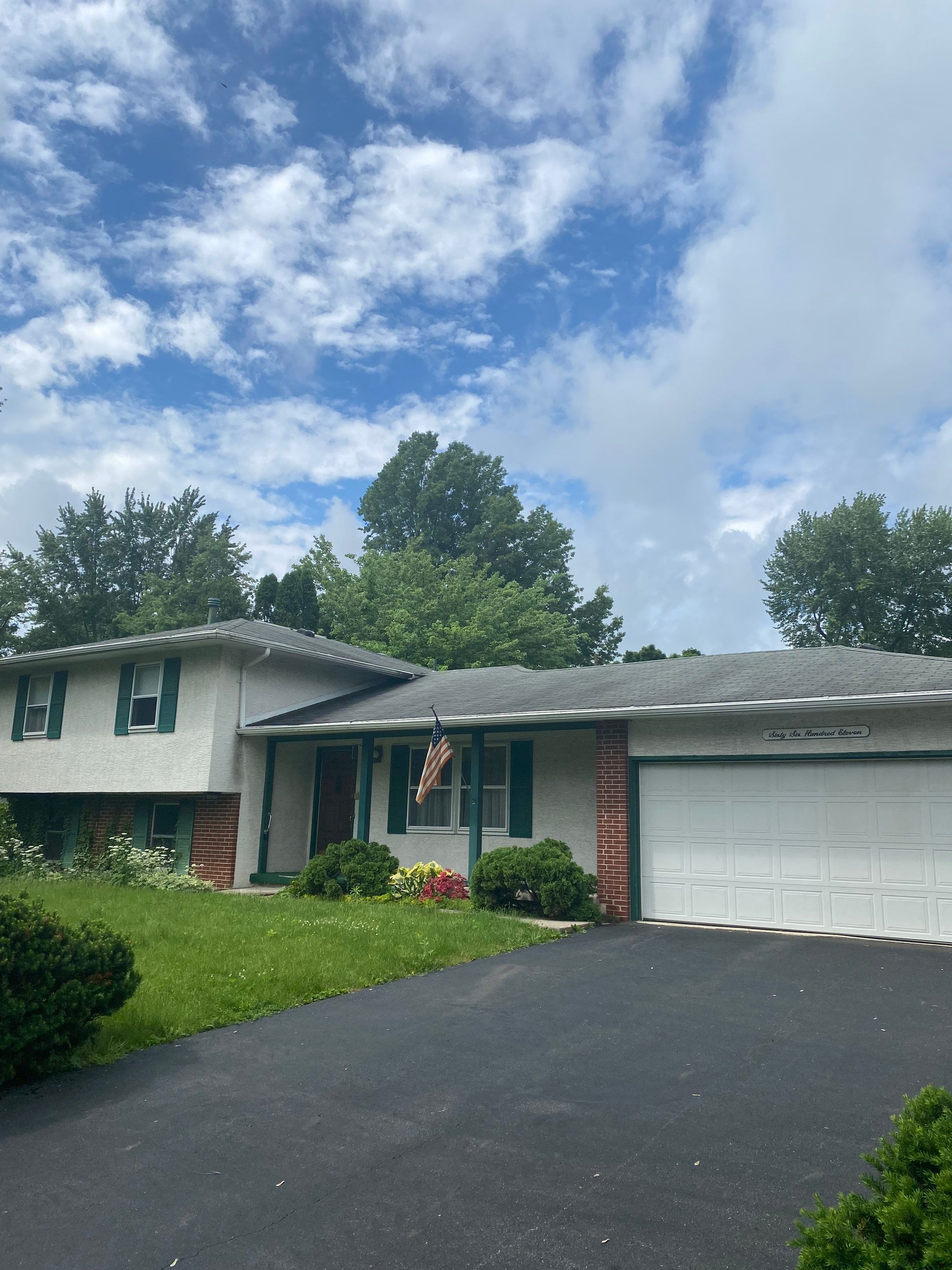 New Roof Installation using new OSB sheathing Certainteed Landmark Shingles by Best Roofing & Siding Company