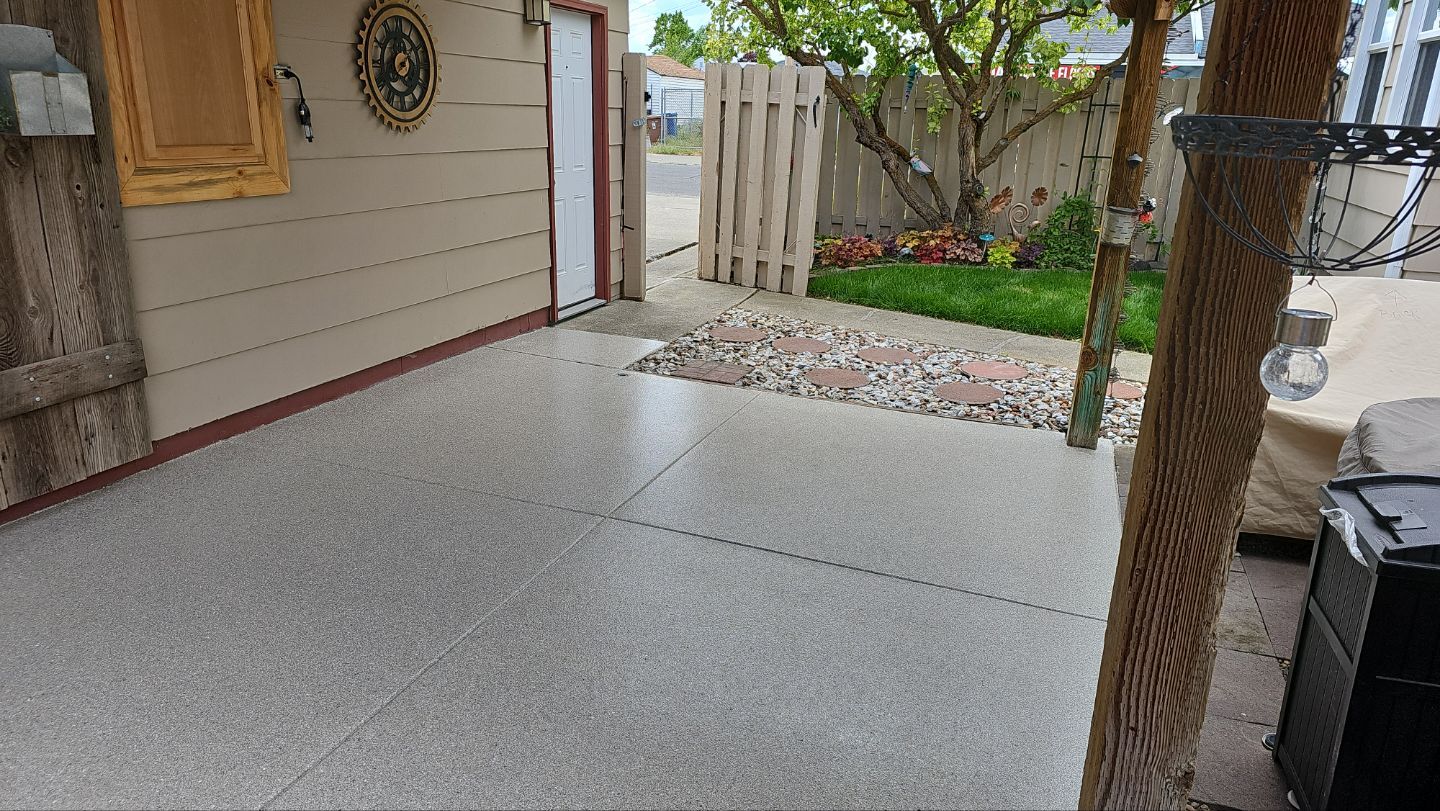 Patio Transformation in Quartzite Hybrid by Croc Coatings, LLC
