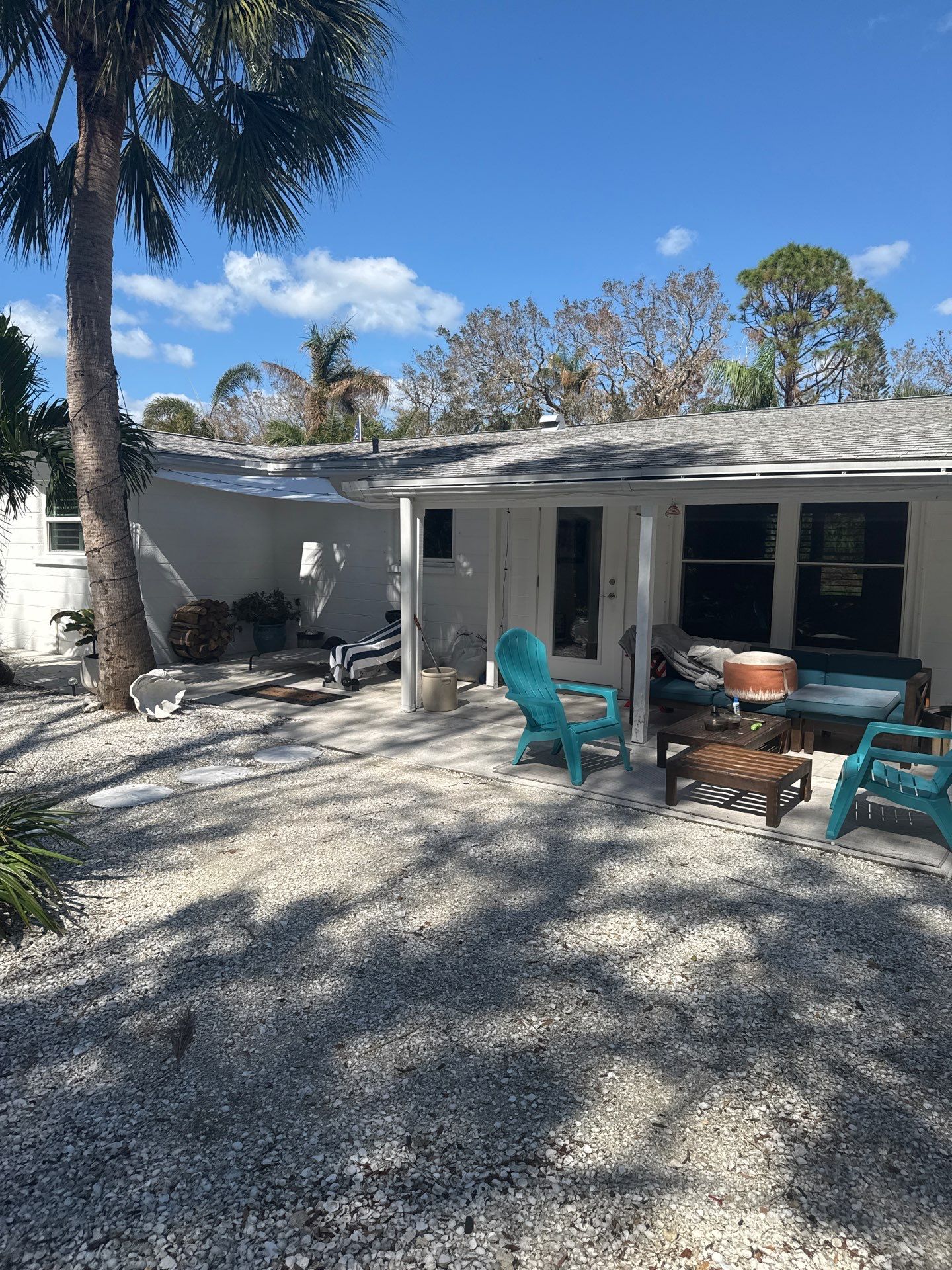 White 6-Inch Seamless Gutters in Osprey FL by Gutter Professors