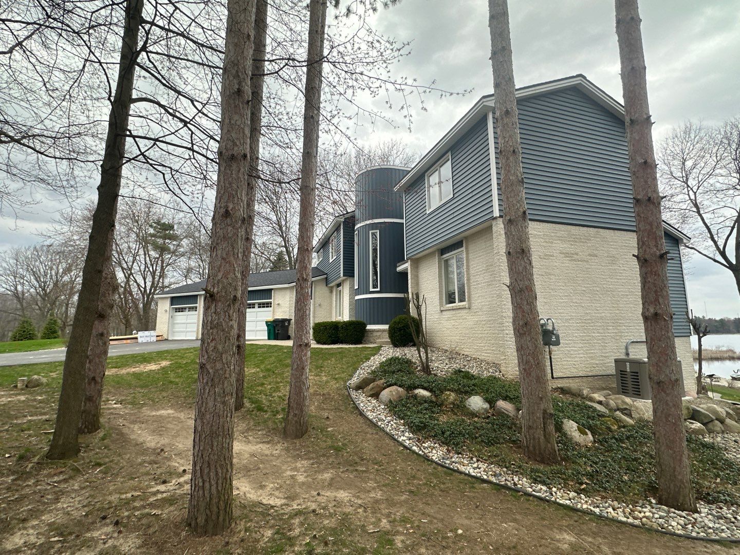 Siding Replacement using Certainteed Monogram D5 Pacific Blue by 180 Contractors