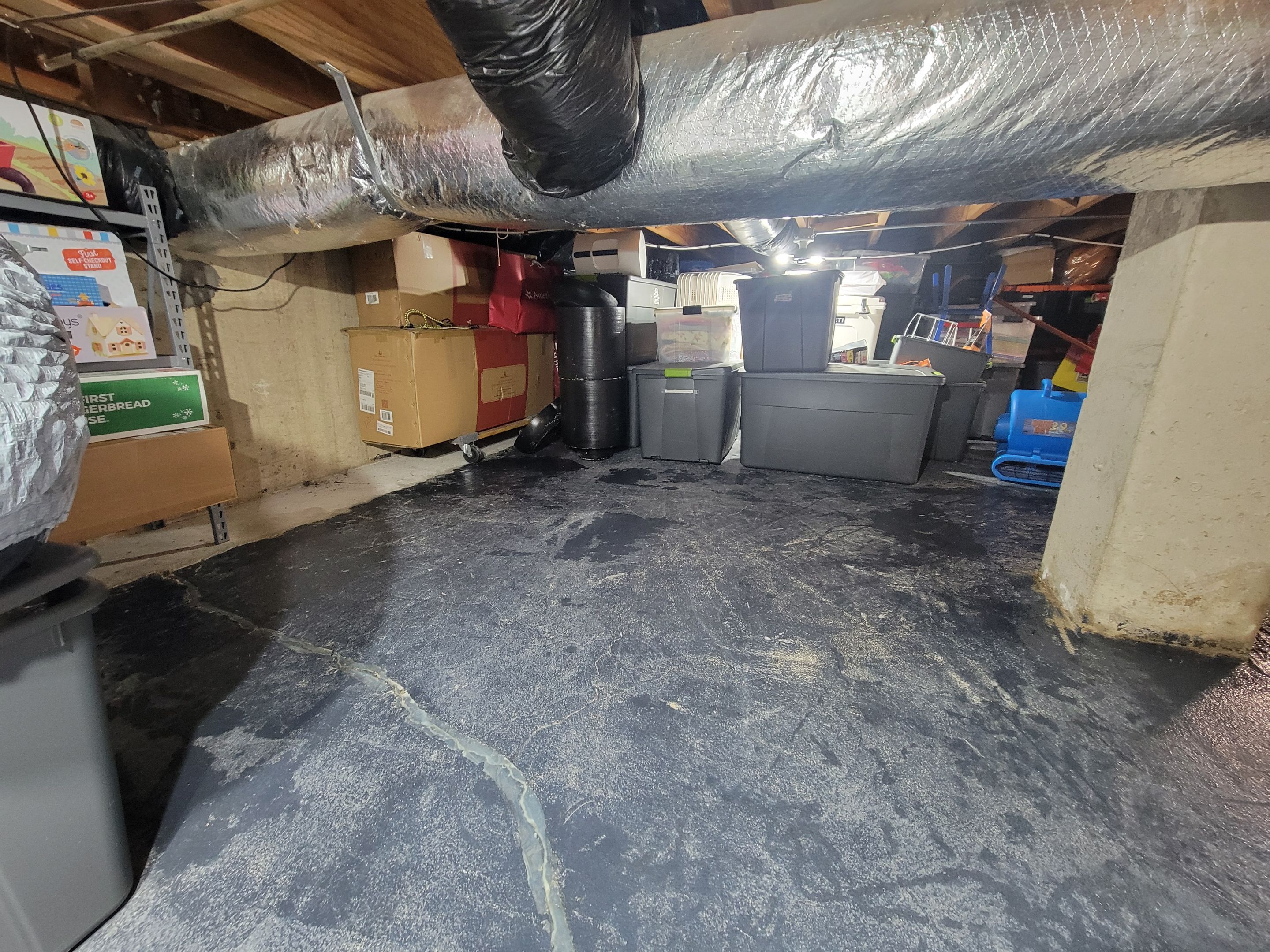 Crawlspace Sewage by Chicagoland Water Medics