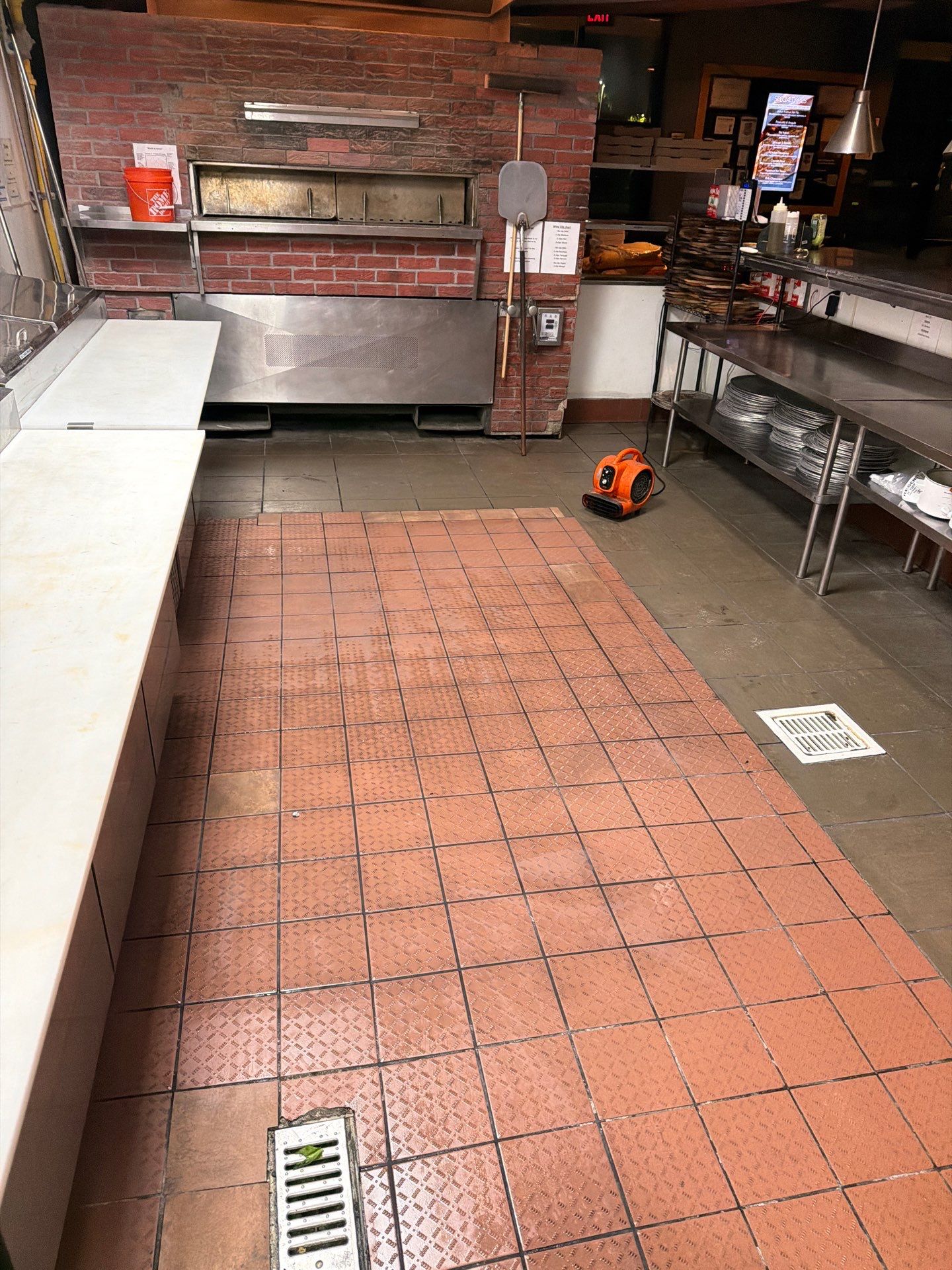 Tile  by Vrmmm Flooring