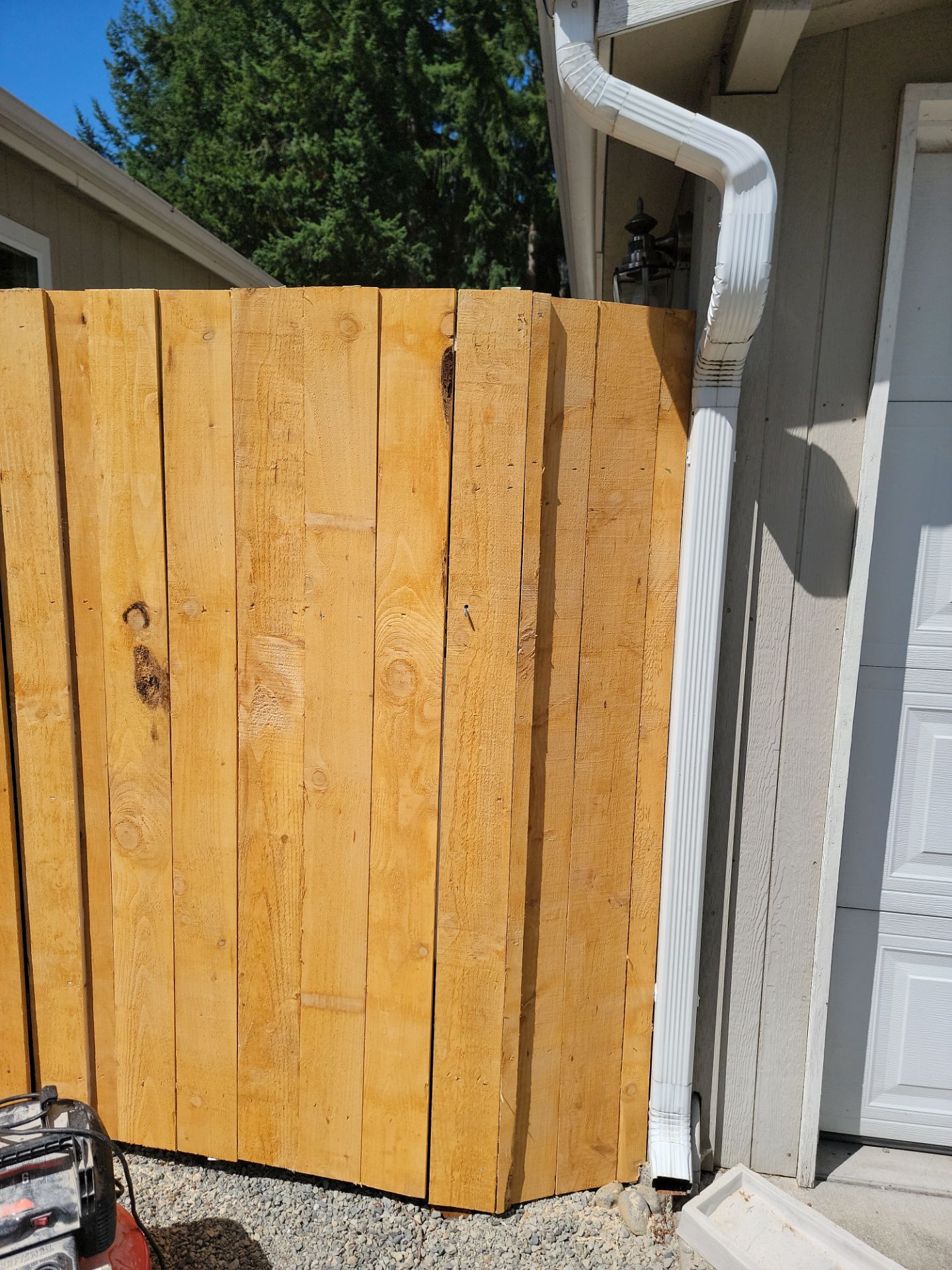 6 ft privacy fence by Long Range Customs LLC