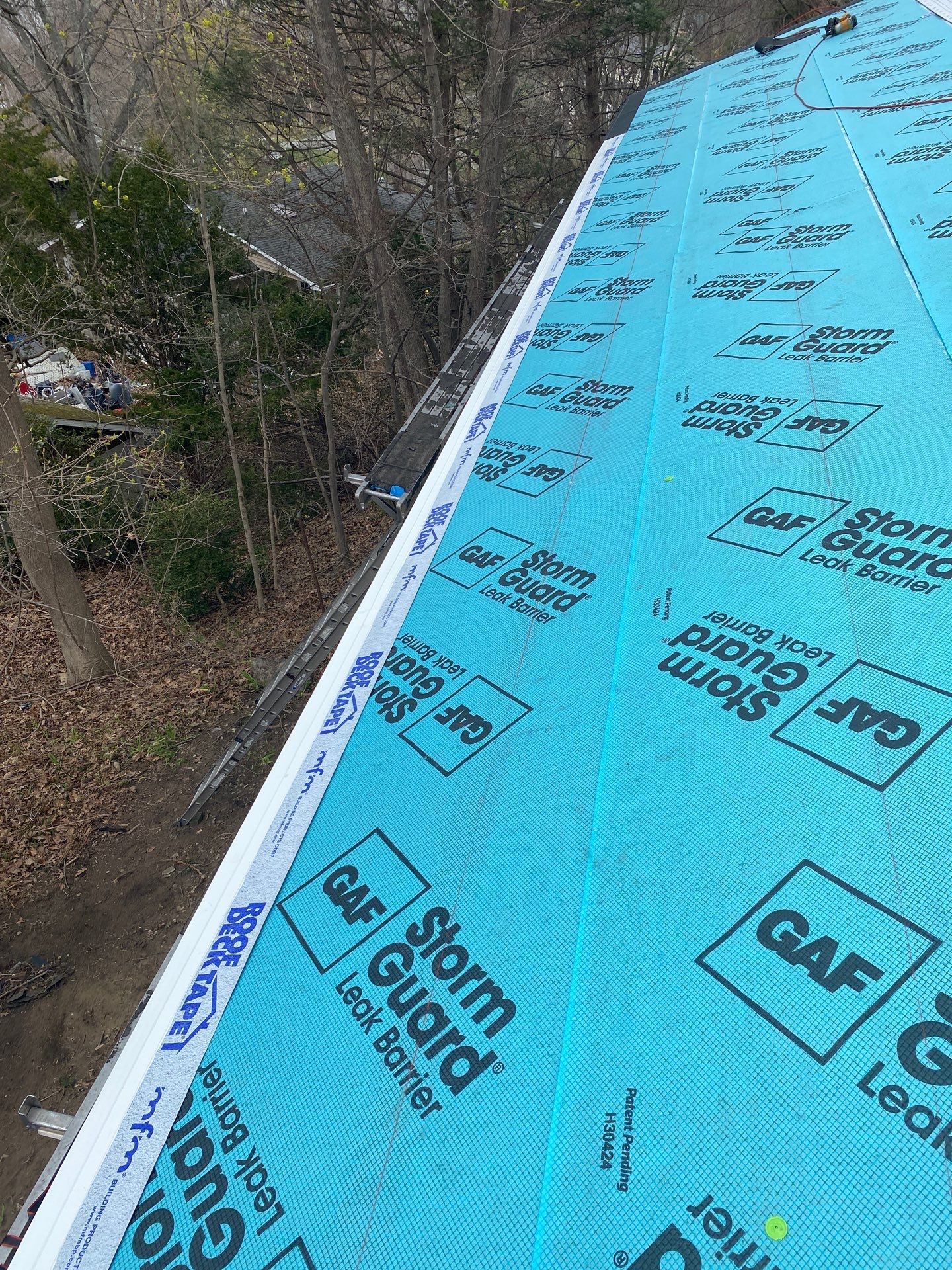 DiGiorgi creates a beautiful roof using GAF products in New Fairfield, CT by DiGiorgi Roofing and Siding Inc