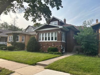 Completed gutter protection installation in Oak Park, IL 60302
