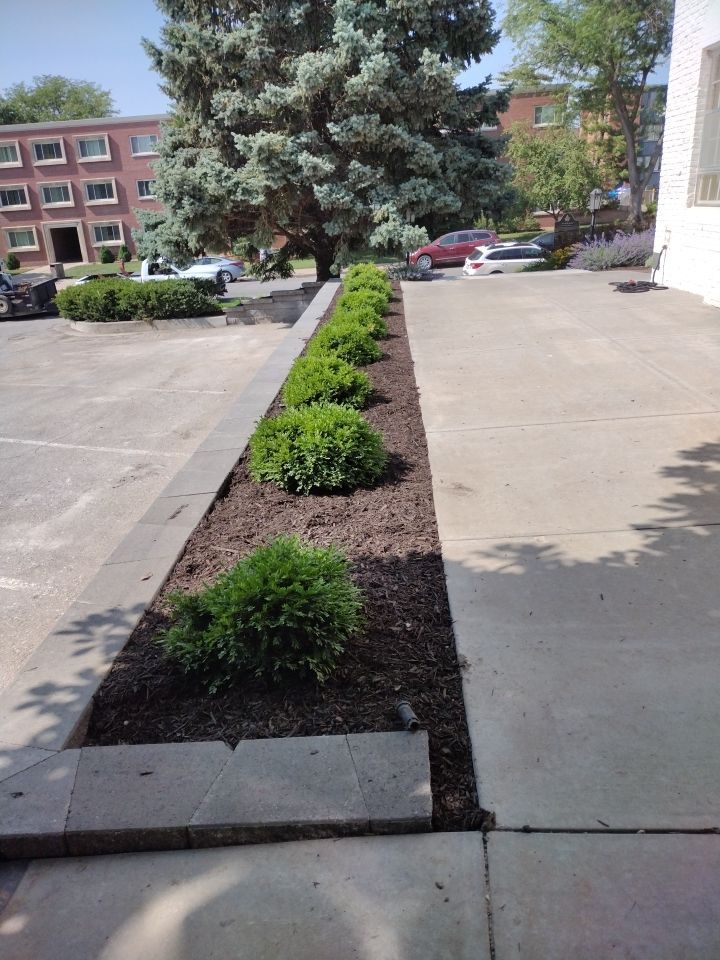 Replacement of existing retaining wall.  by New Horizon Landscapes
