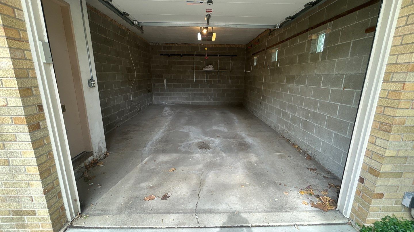 Mount Prospect, IL Driveway cleaning by Northern Power Washing LLC.