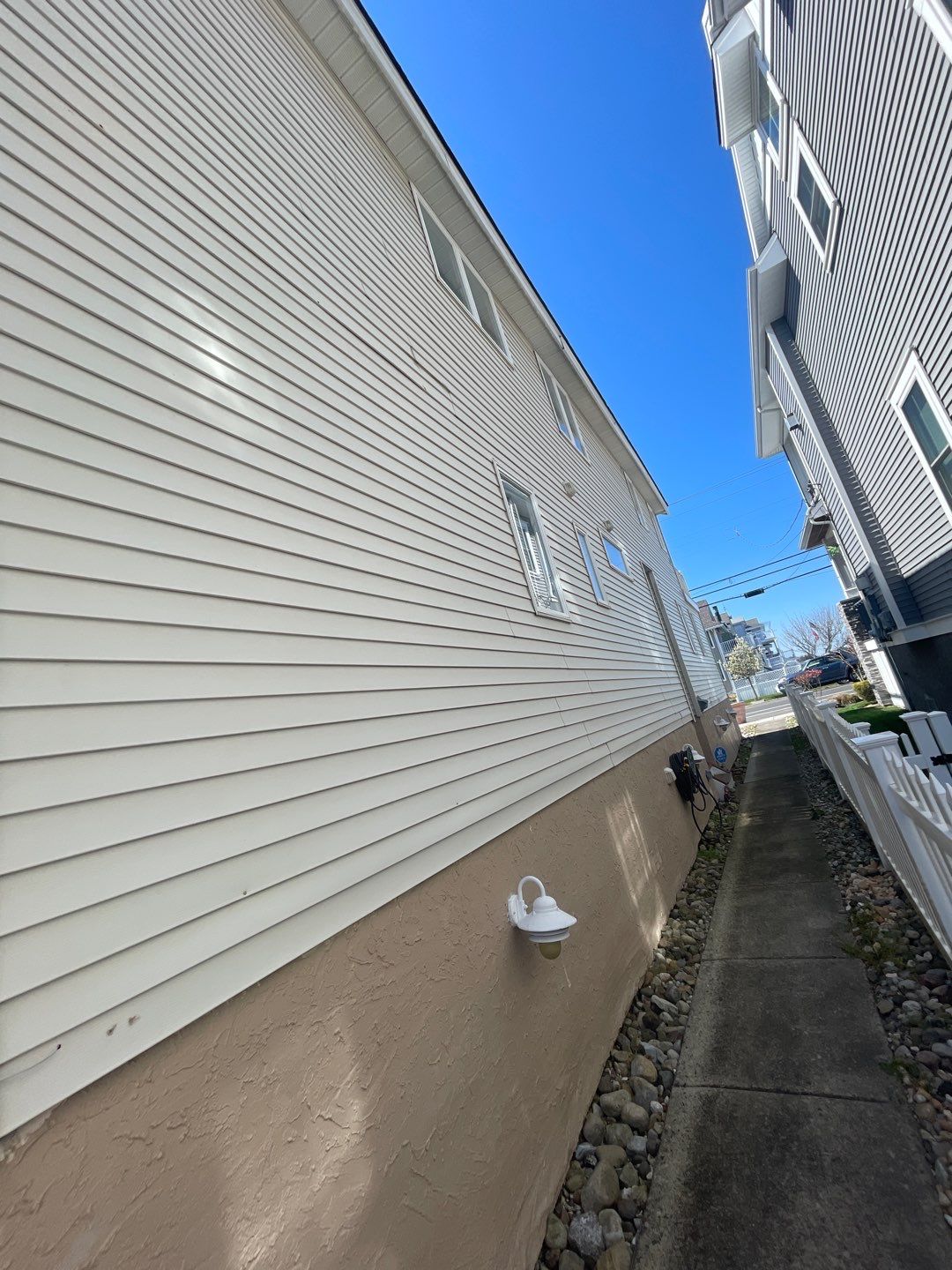 House Wash, Fence Cleaning & concrete Cleaning by SJ Exterior