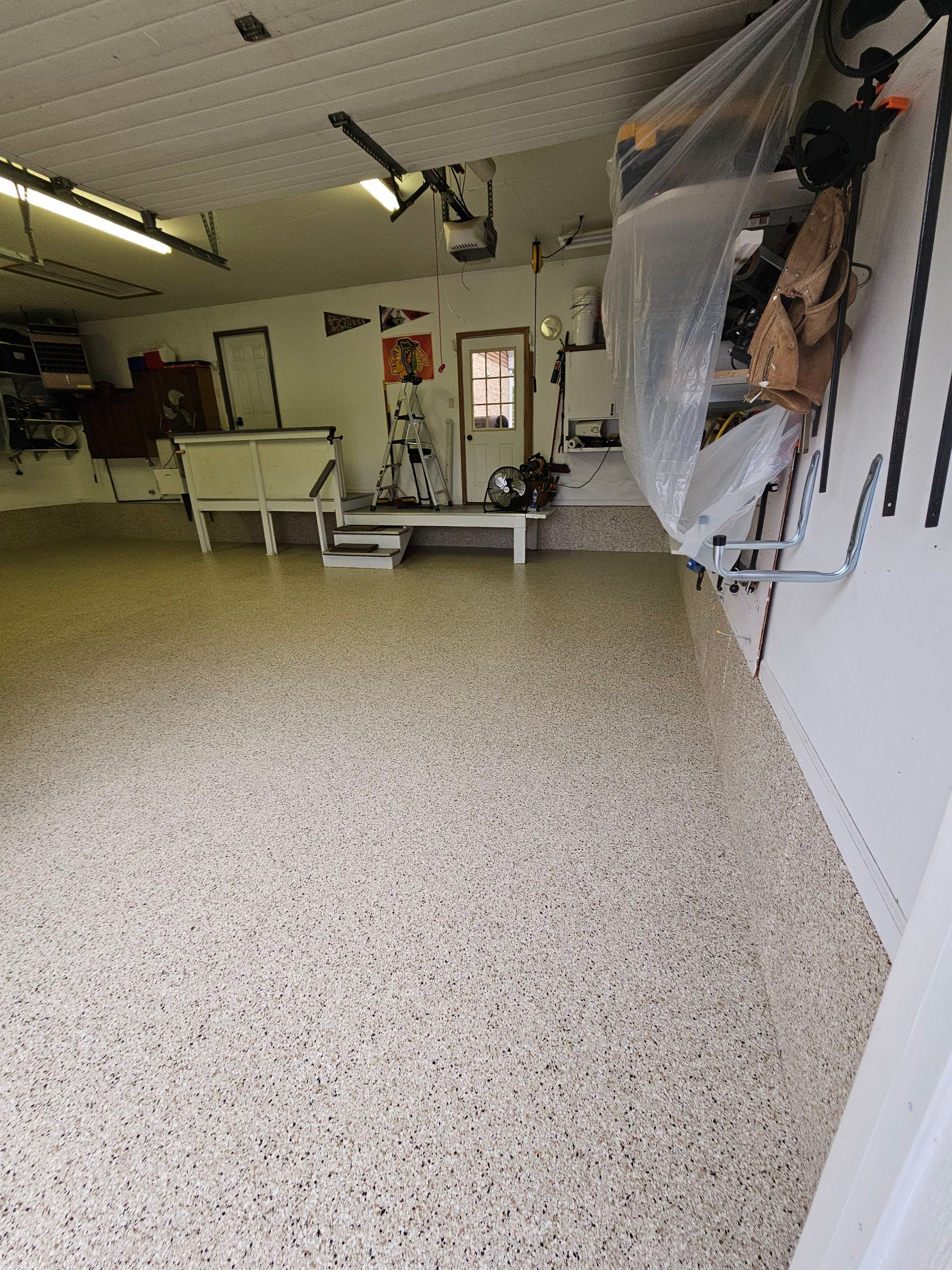 Shoreline Flake Garage Floor  by Level 10 Coatings