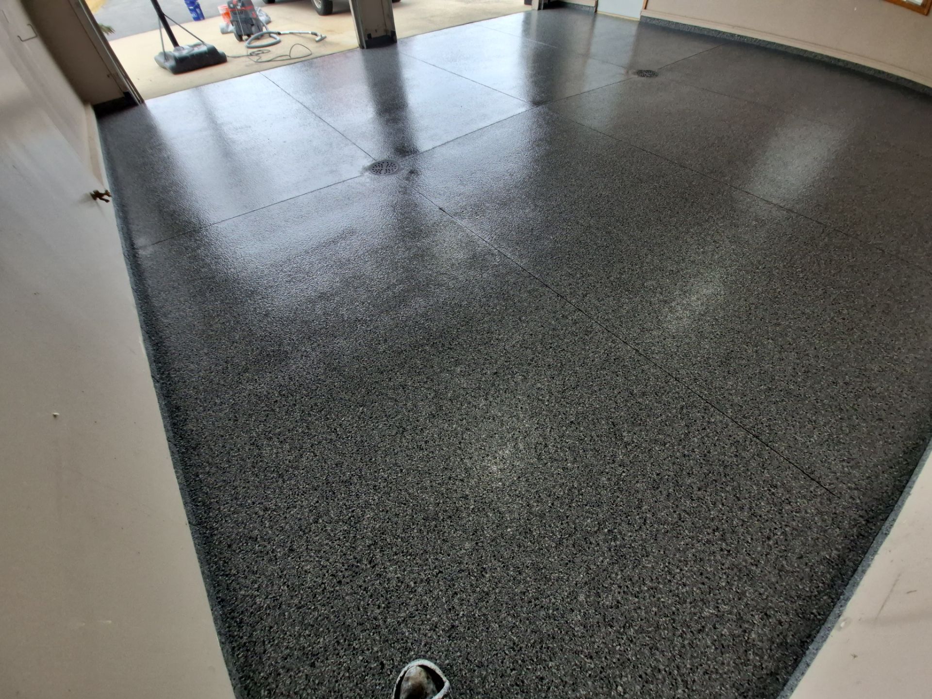 Kawkawlin Garage by Wise Coatings of Central Michigan