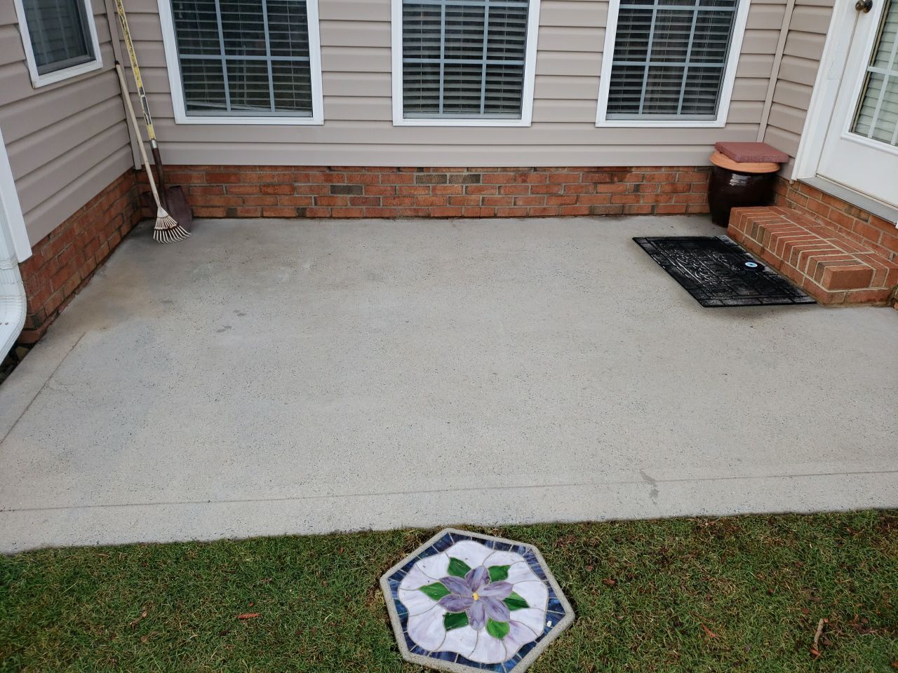 House Wash using cleaner by Power Wash Masters LLC