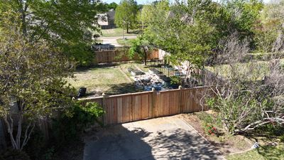 6’ Cedar Good Neighbor 6x6 French Gothic