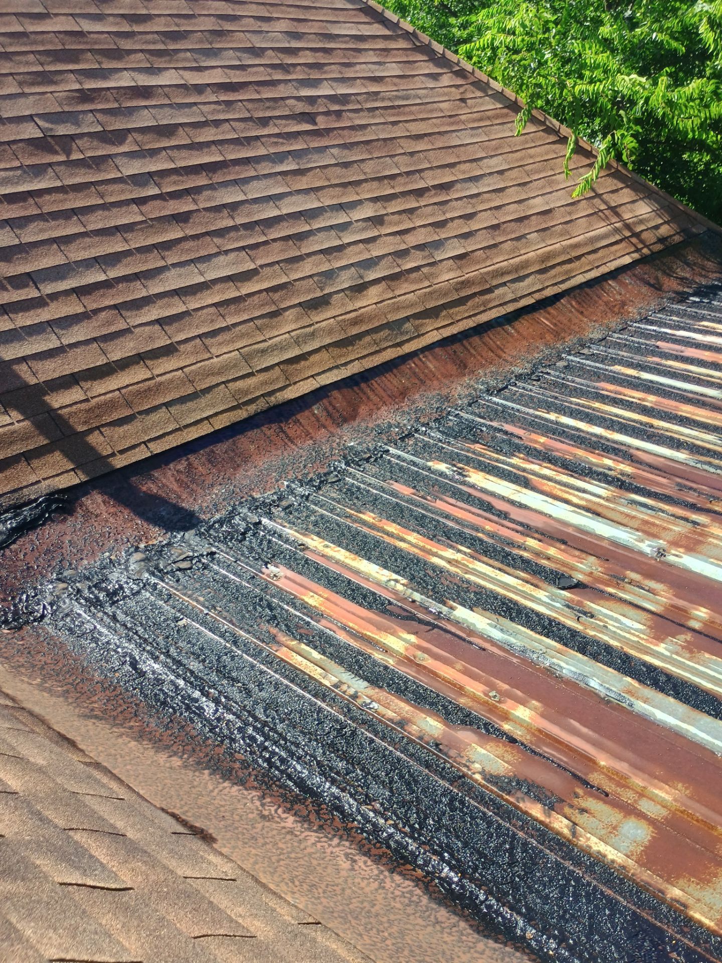 Residential Asphalt Shingle Repair and Metal Roof Coating in Durant by BANA Roofing and Solar Supply