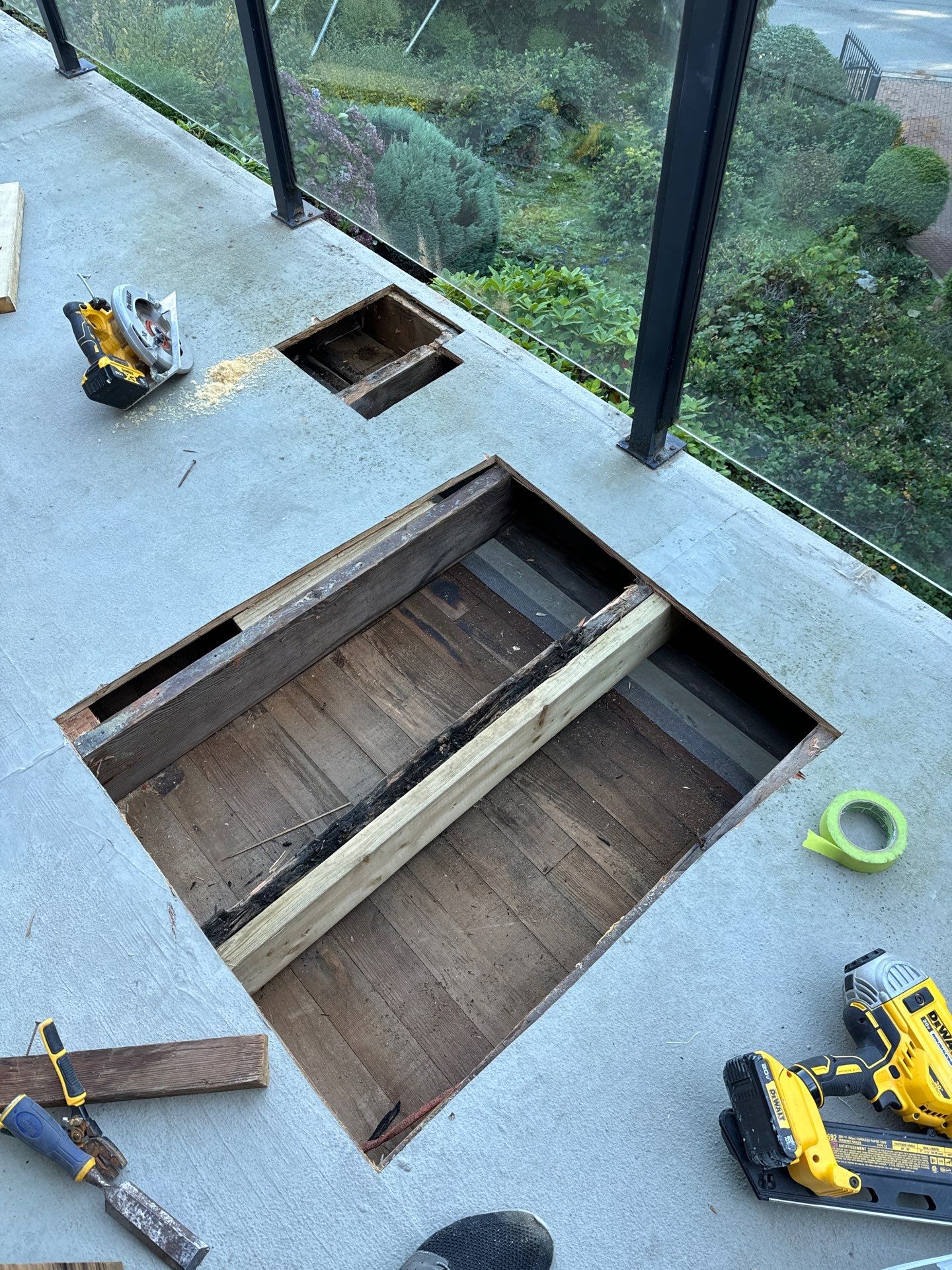 Repair Rotten Deck In West Vancouver  by YVR Construction Group