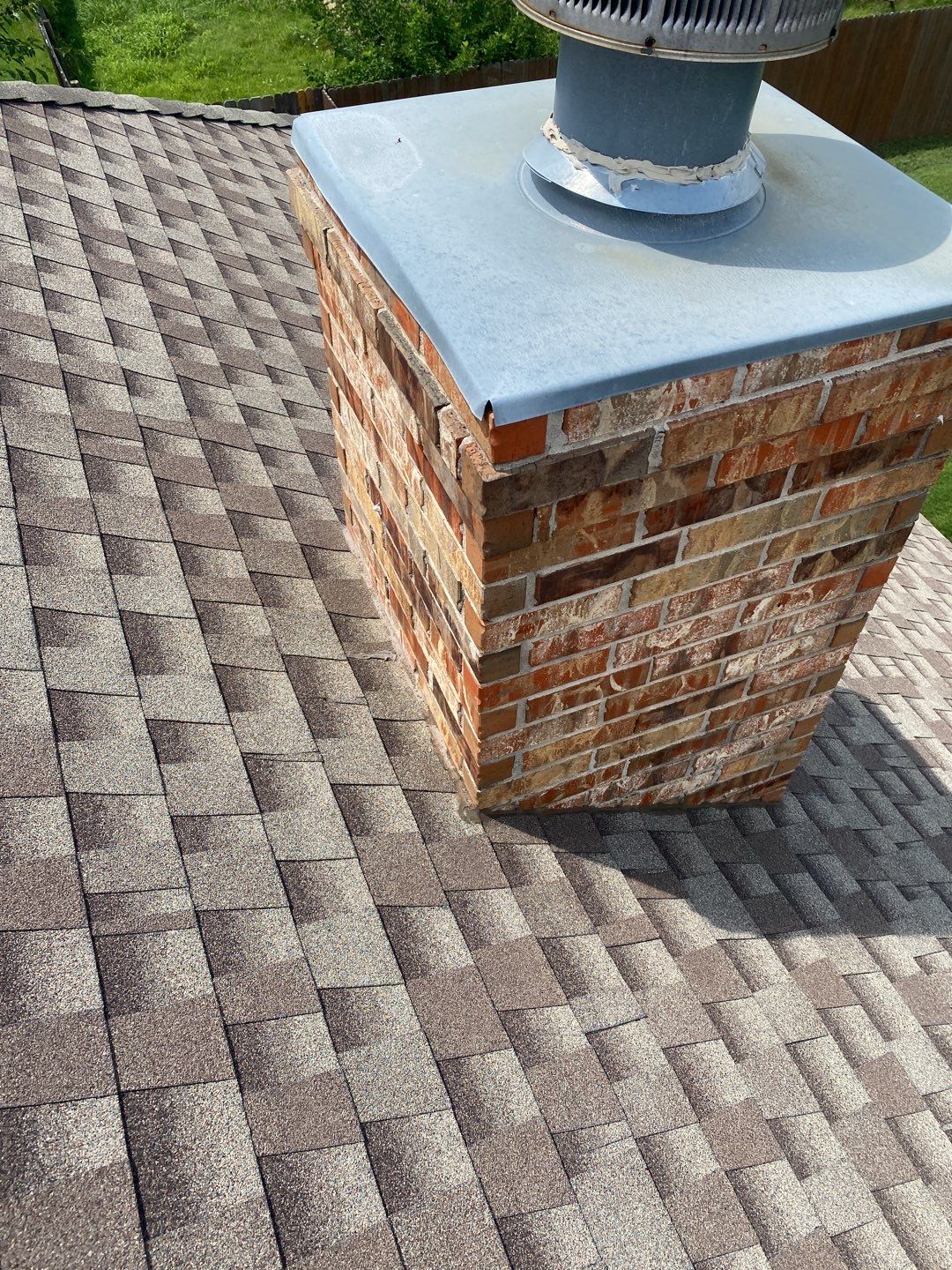 GAF - Weatherwood by Frontline Roofing and Construction