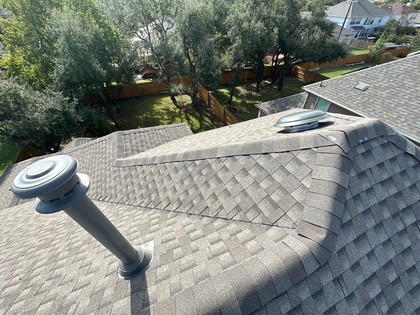 GAF HDZ - Weathered Wood by Elite Roofing LLC