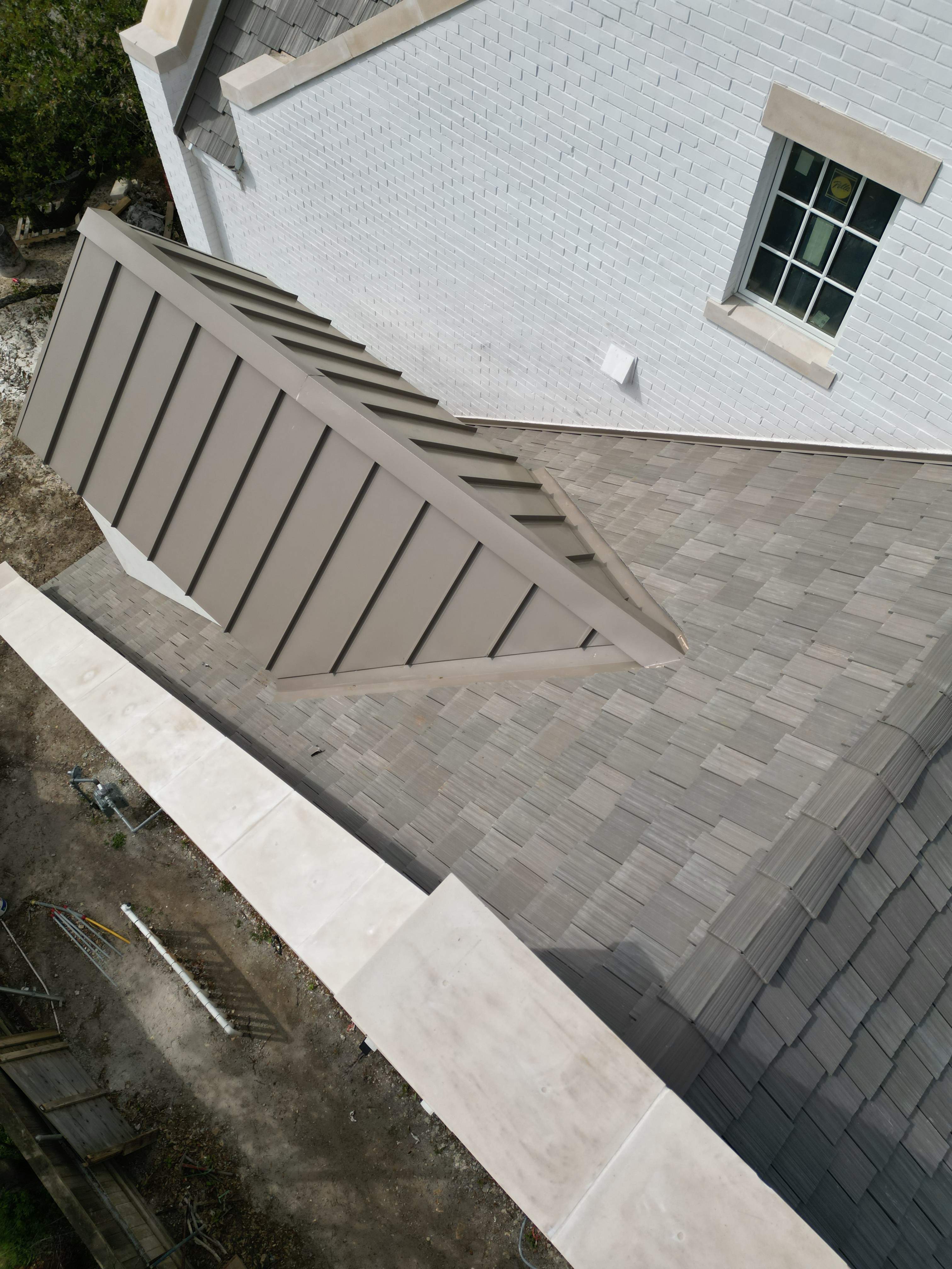 Residential Roofing Installation using DaVinci Multi Width Shake by Harvey Roofing & Construction