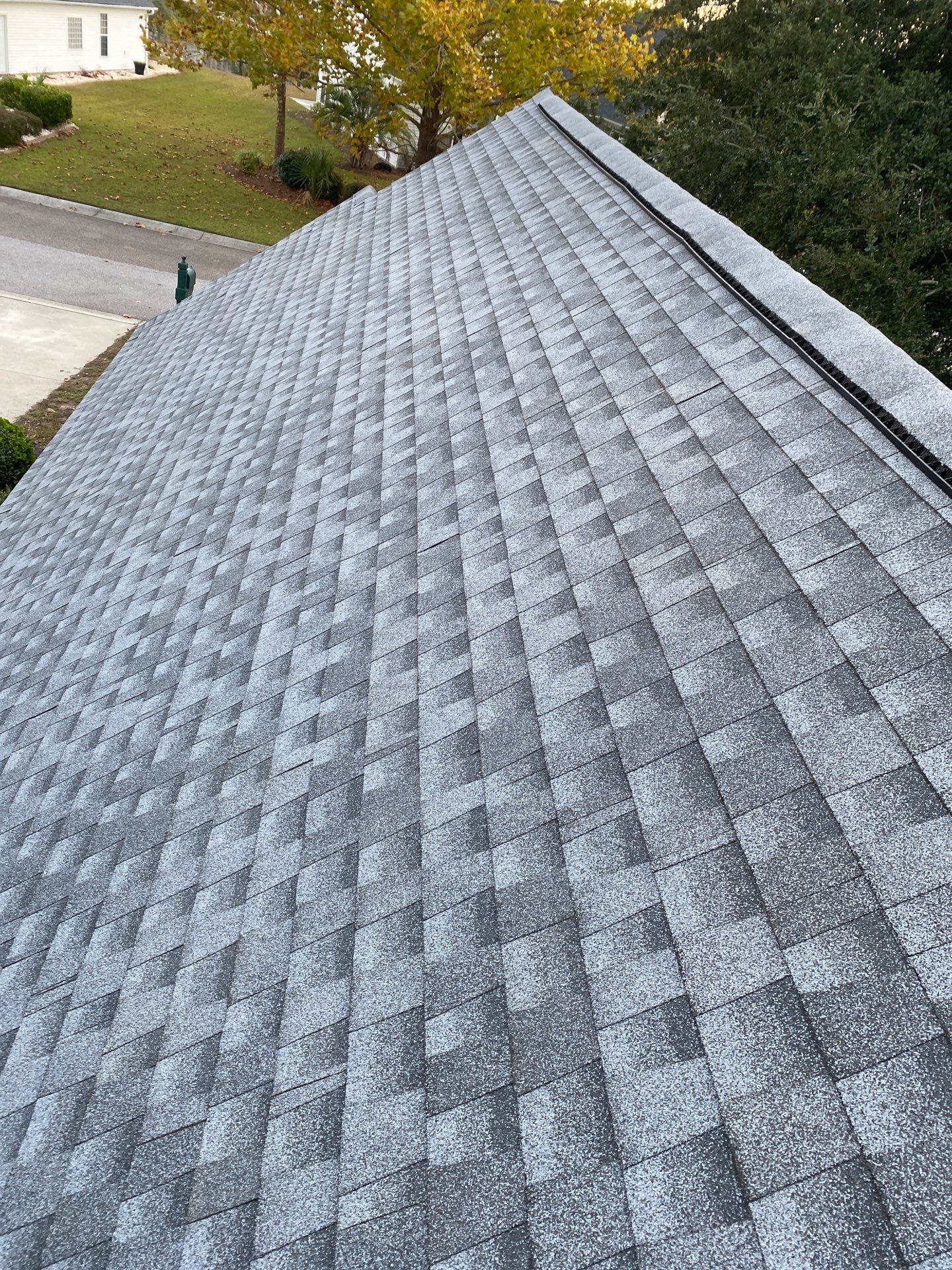 GAF HDZ - Oyster Grey by Linta Roofing