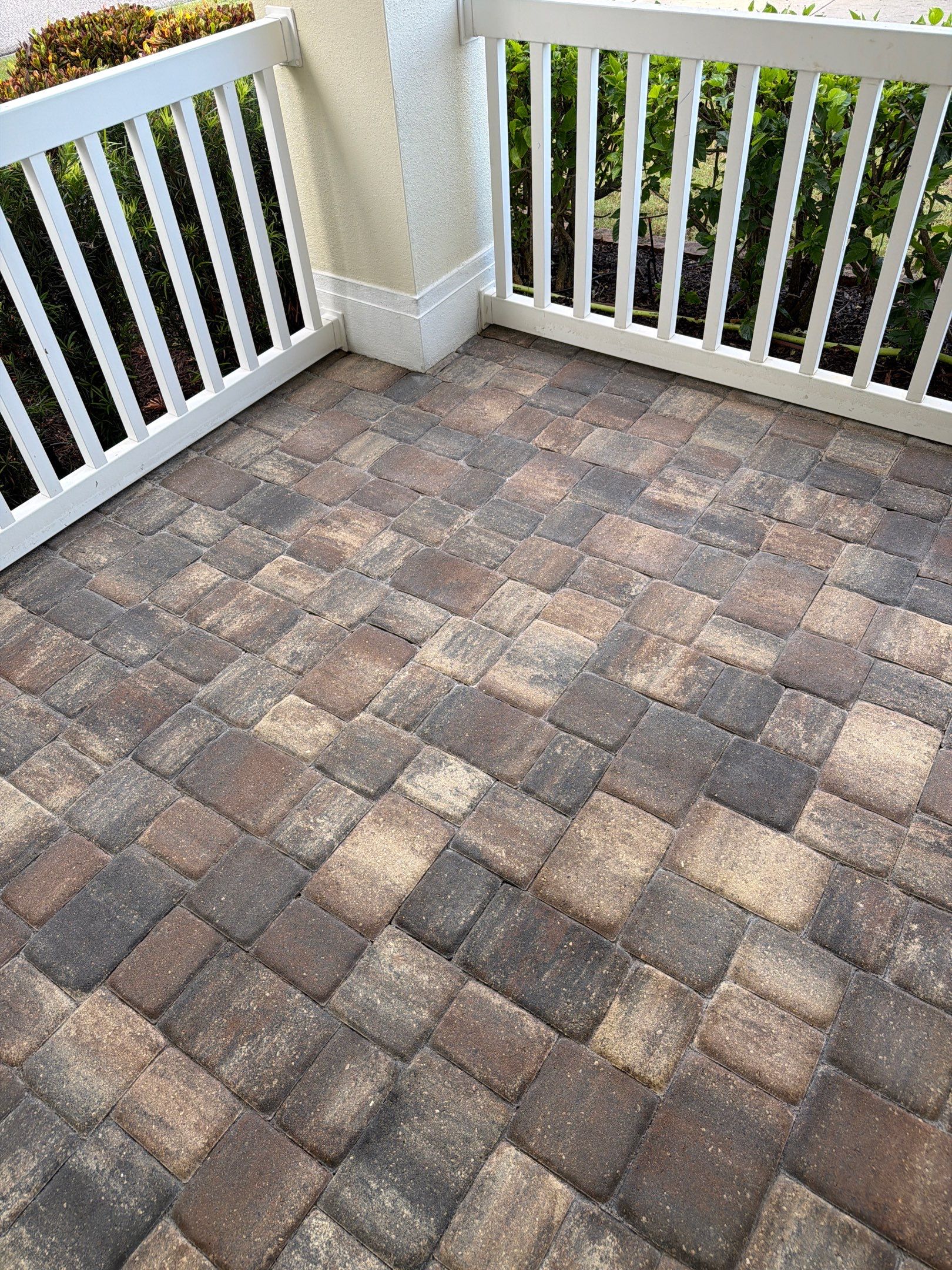 Paver Restoration Stripping and Sealing for Apollo Beach Patio and Porch by Supreme Paver Experts