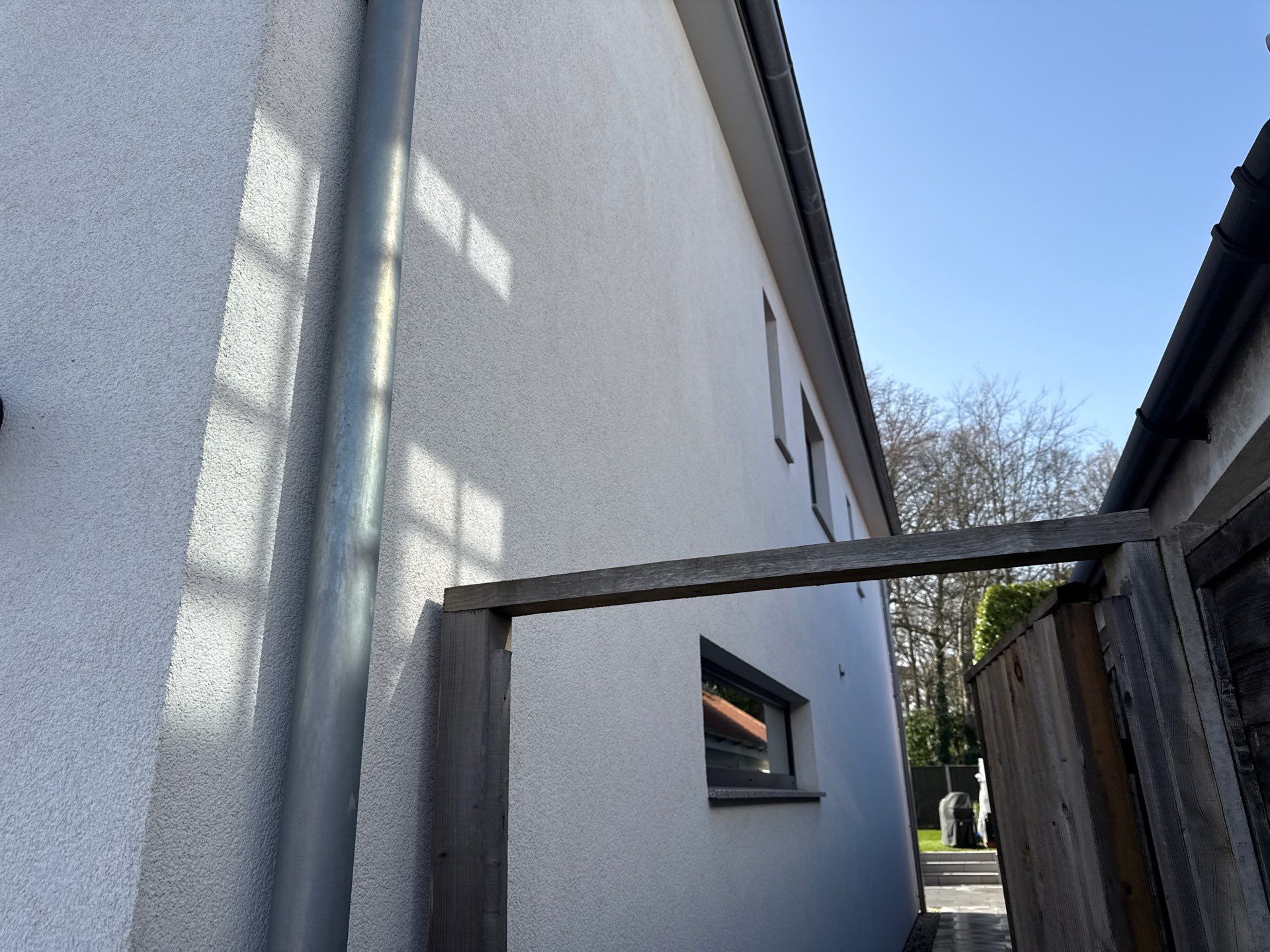 Render Cleaning -Driveway Cleaning by Ges Exterior Cleaning ltd