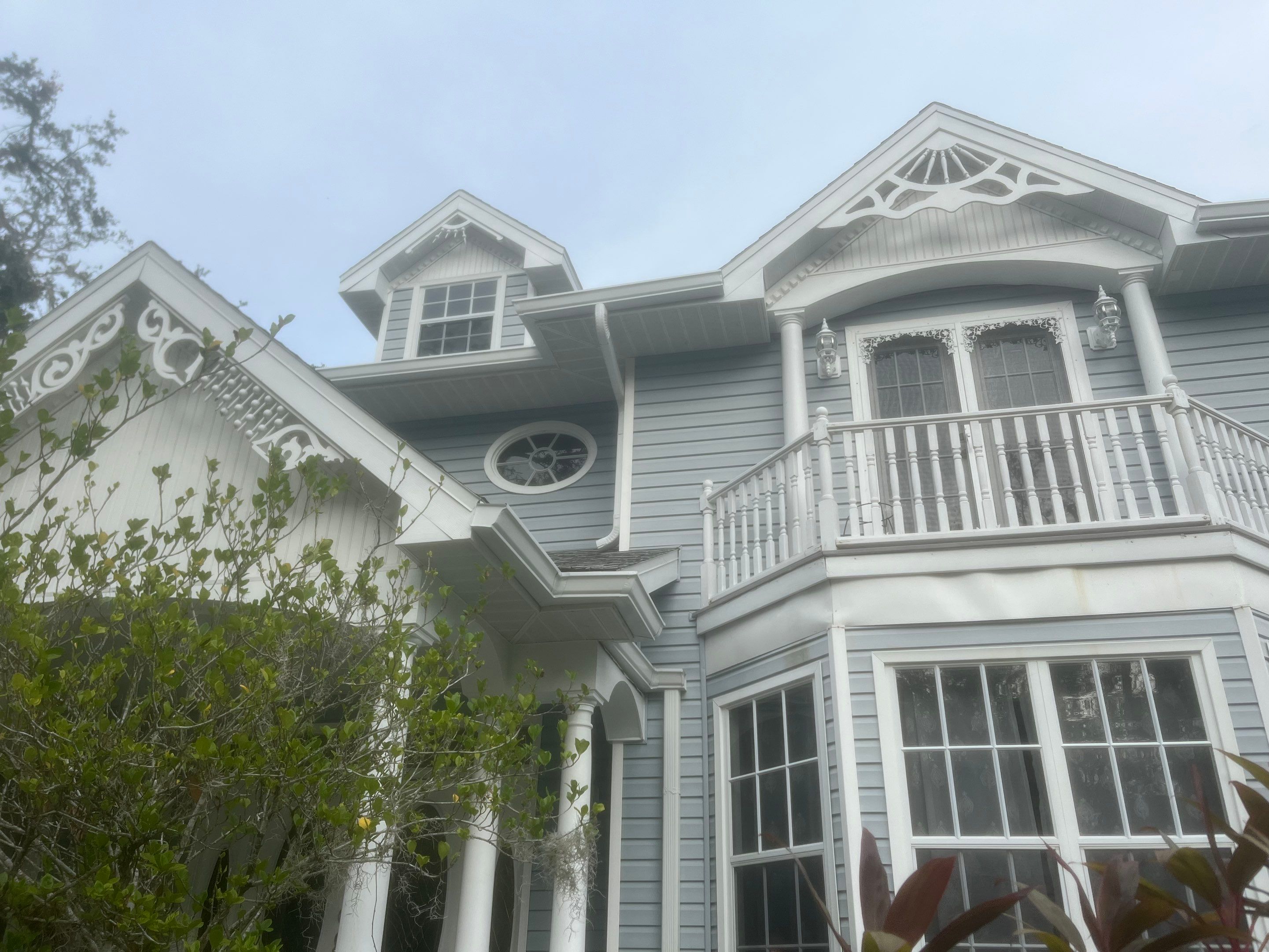6-inch Seamless Gutters Installed in Bradenton FL by Gutter Professors