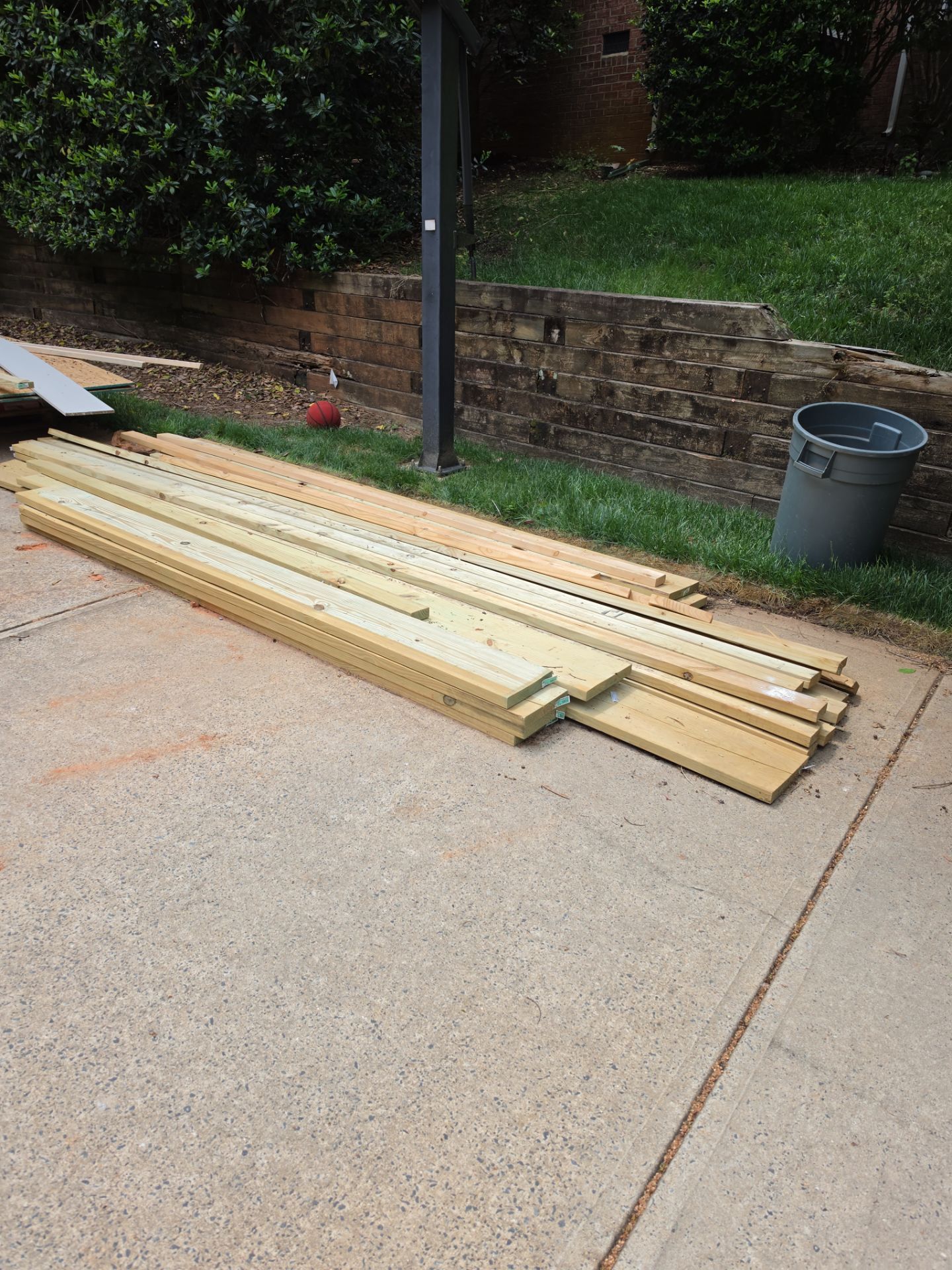 KB Home Improvement by Badger Hauling