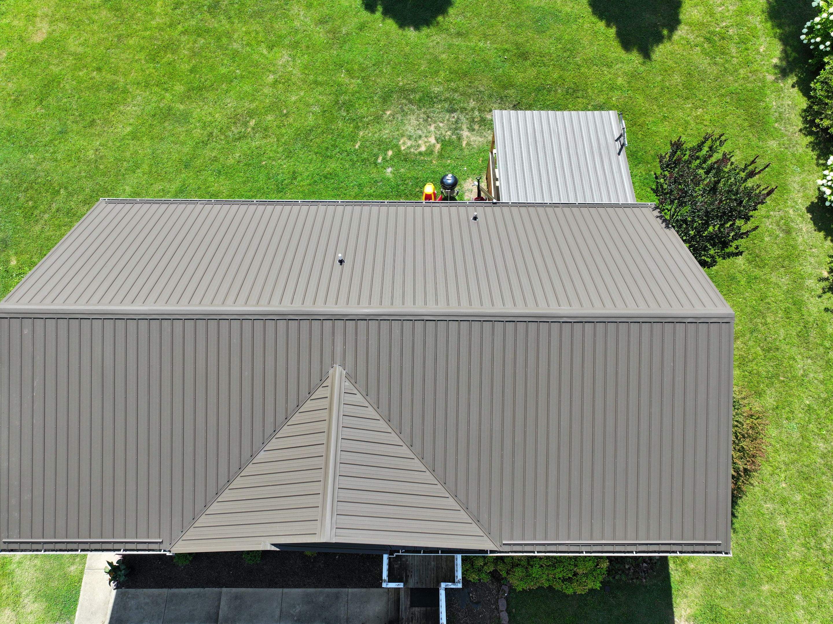 Carrier Residence by Omnia Roofing