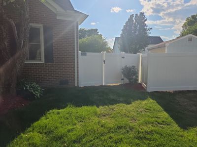 The Perfect Finishing Touch to Your Fence