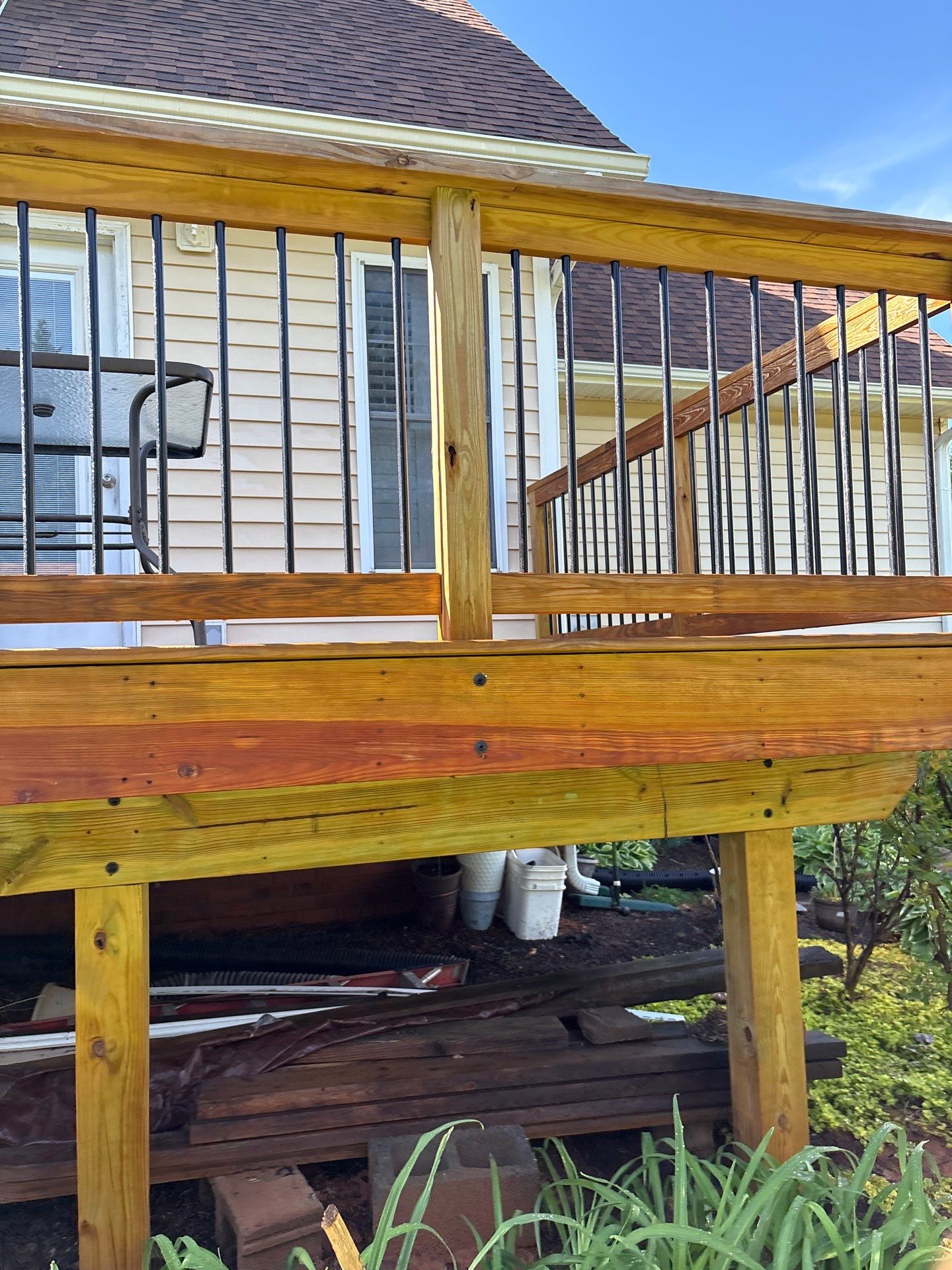 Deck using Wood Sealant by DuraSeal