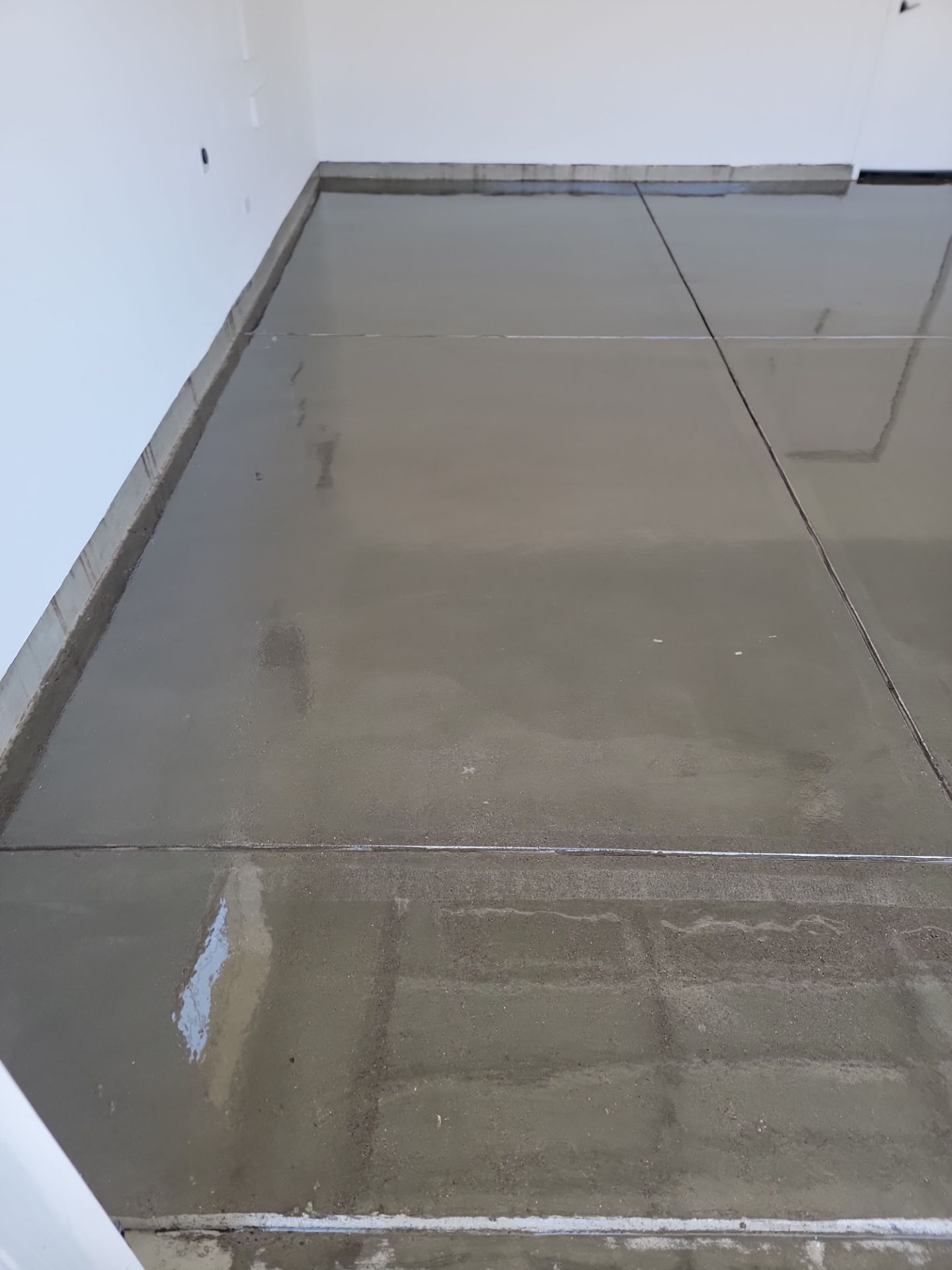 Grind and Clear garage by MGP Coatings