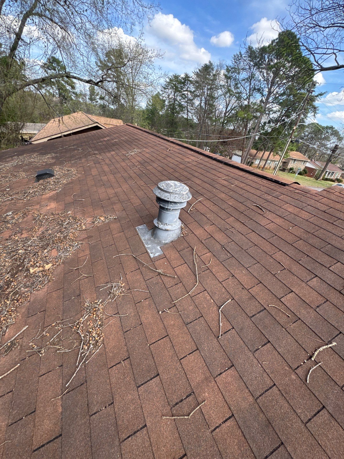 Asphalt Roof Replacement in Fairfield by NANOROOF Alabama