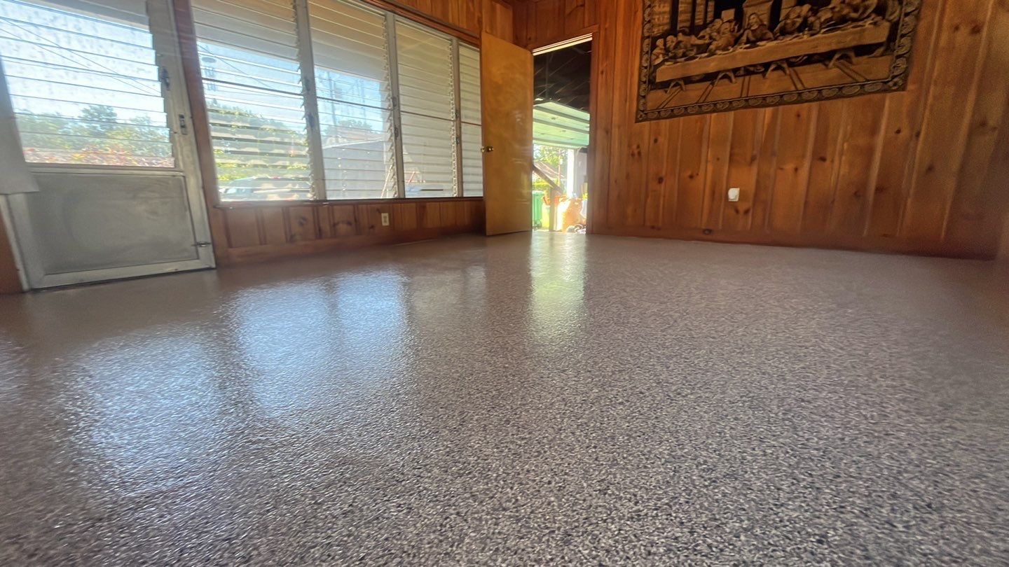 Walkway in Nashua, NH 03063 by Symphony Concrete Coatings