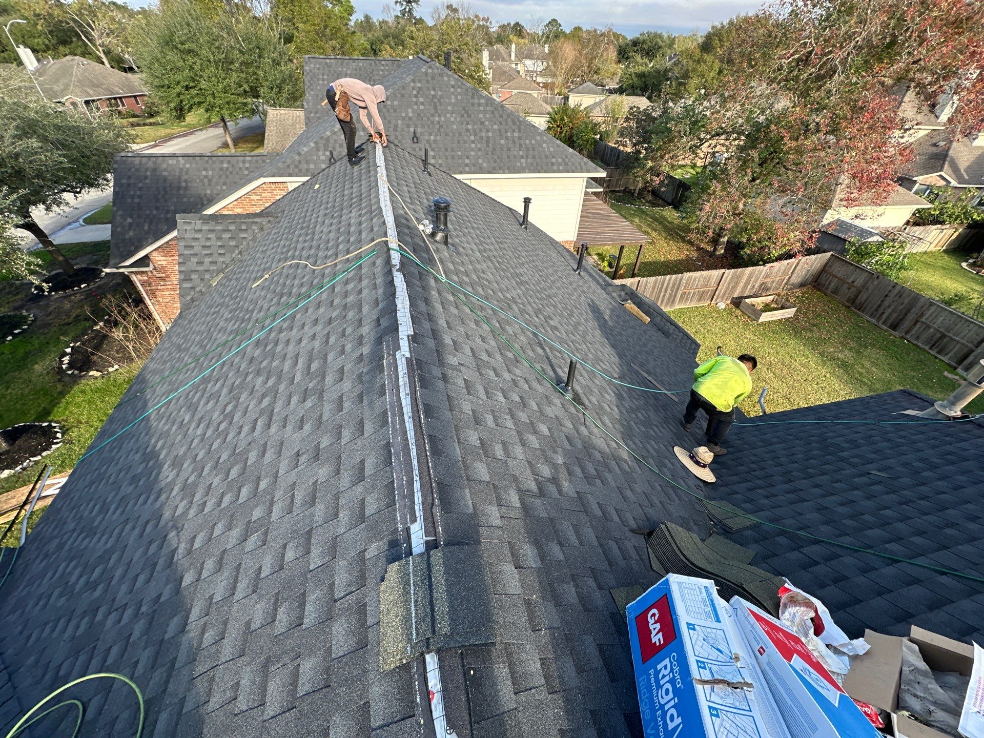GAF HDZ CHARCOAL W/ PREMIUM RIDGE Z by Motion Roofing
