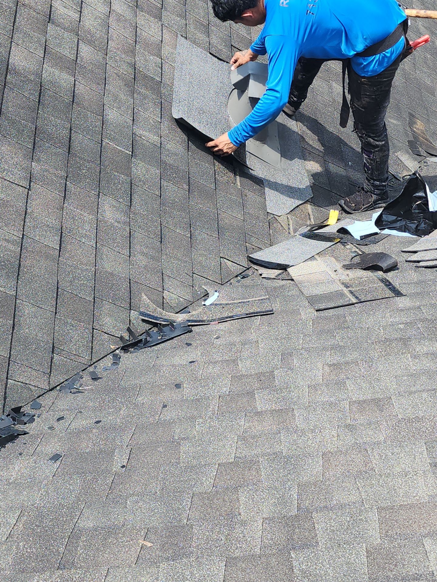 Hail Damage using Owen's Corning Duration (Lifetime) Shingles by Roof Repair Company