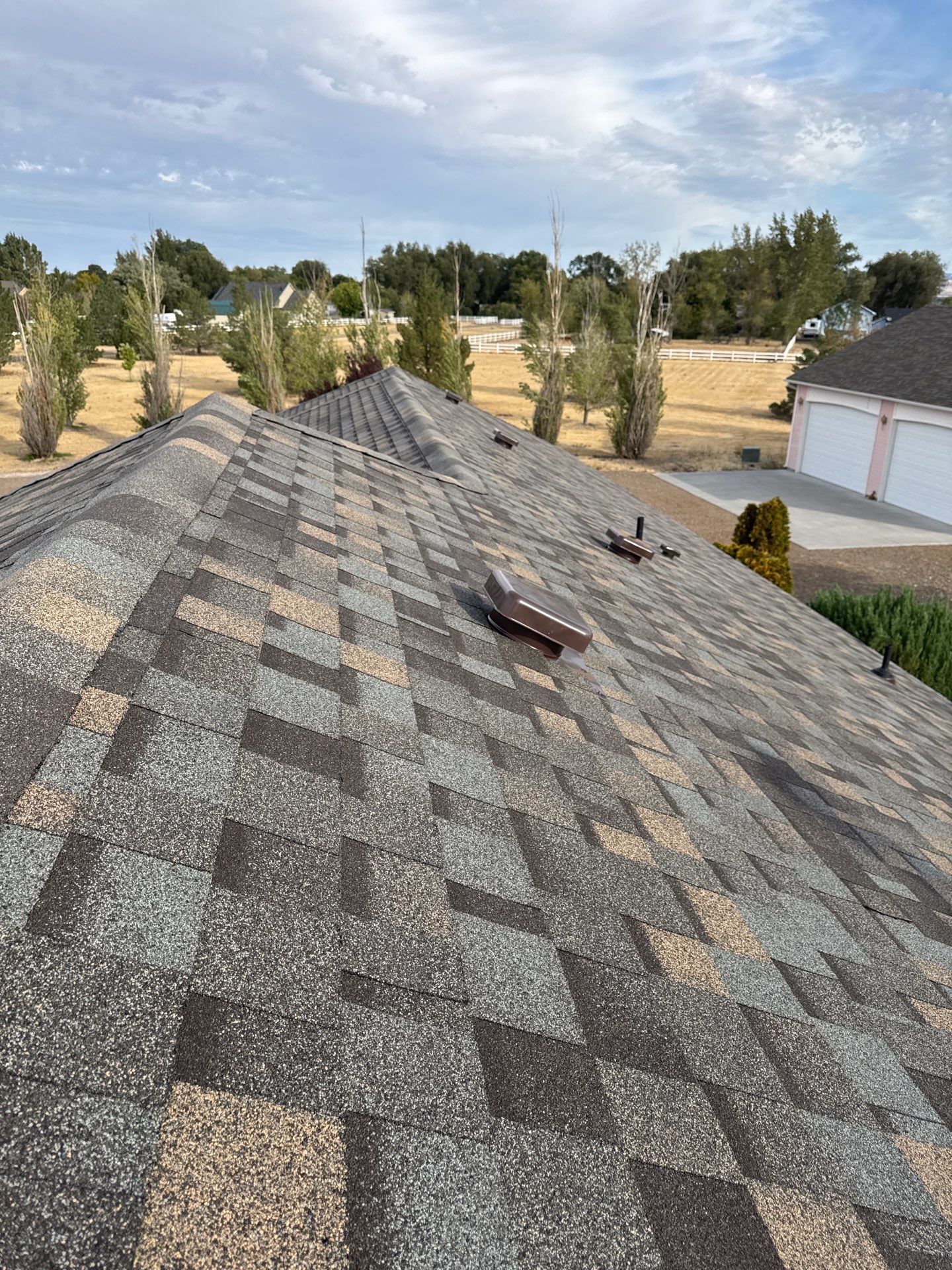 Full Residential Roof Replacement with Architectural Shingles in Mountain Home by Olive Roofing