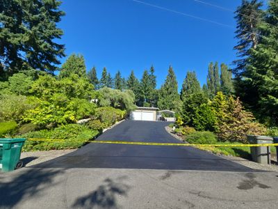 Driveway Sealcoat Repair | Woodinville 