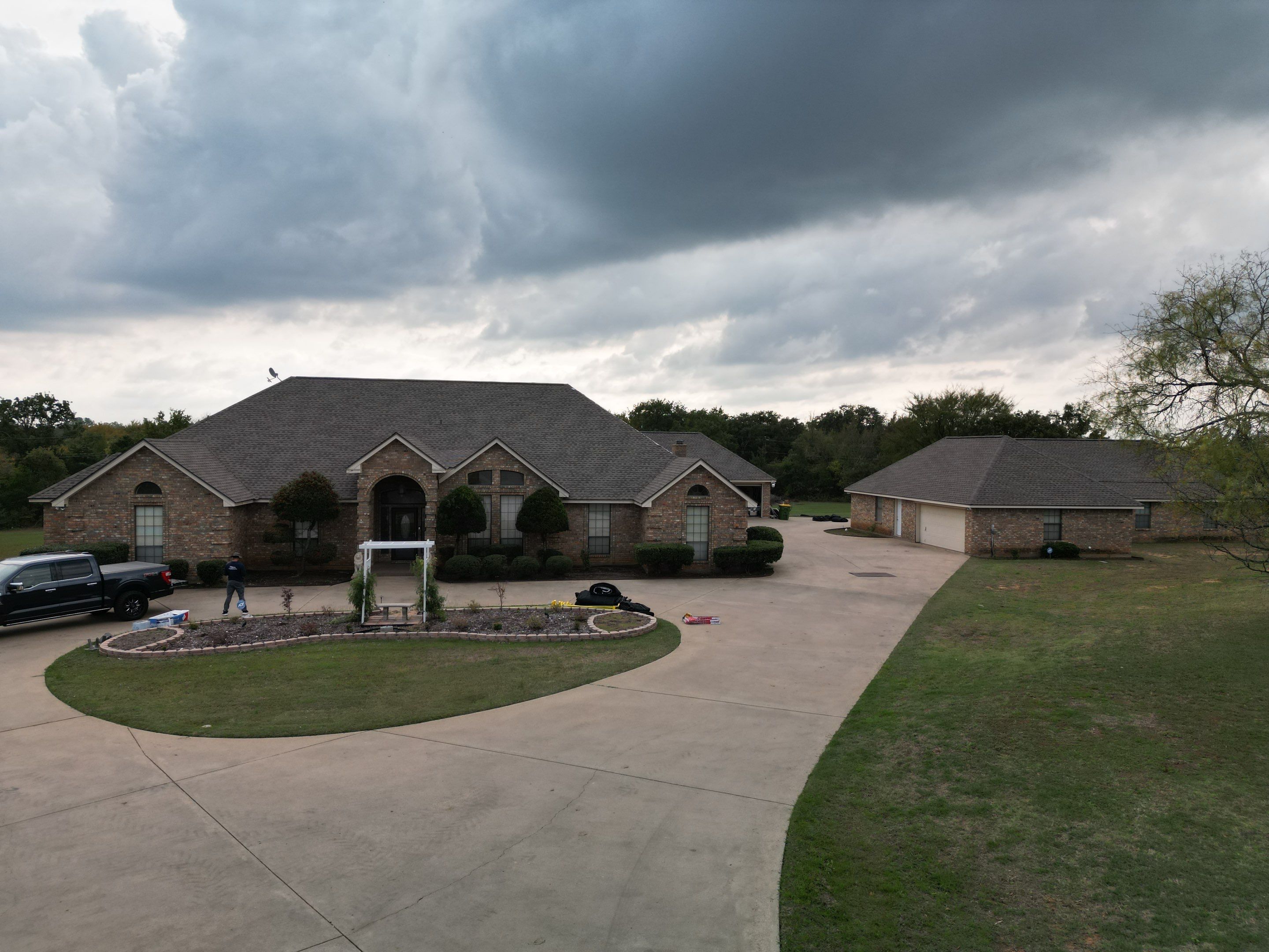 Rendon Forth Worth Texas Large Estate - Roofing Installation using GAF Timberline Armorsheild 2 Class 4 Impact Resistant Shingle System by First United Roofing & Construction