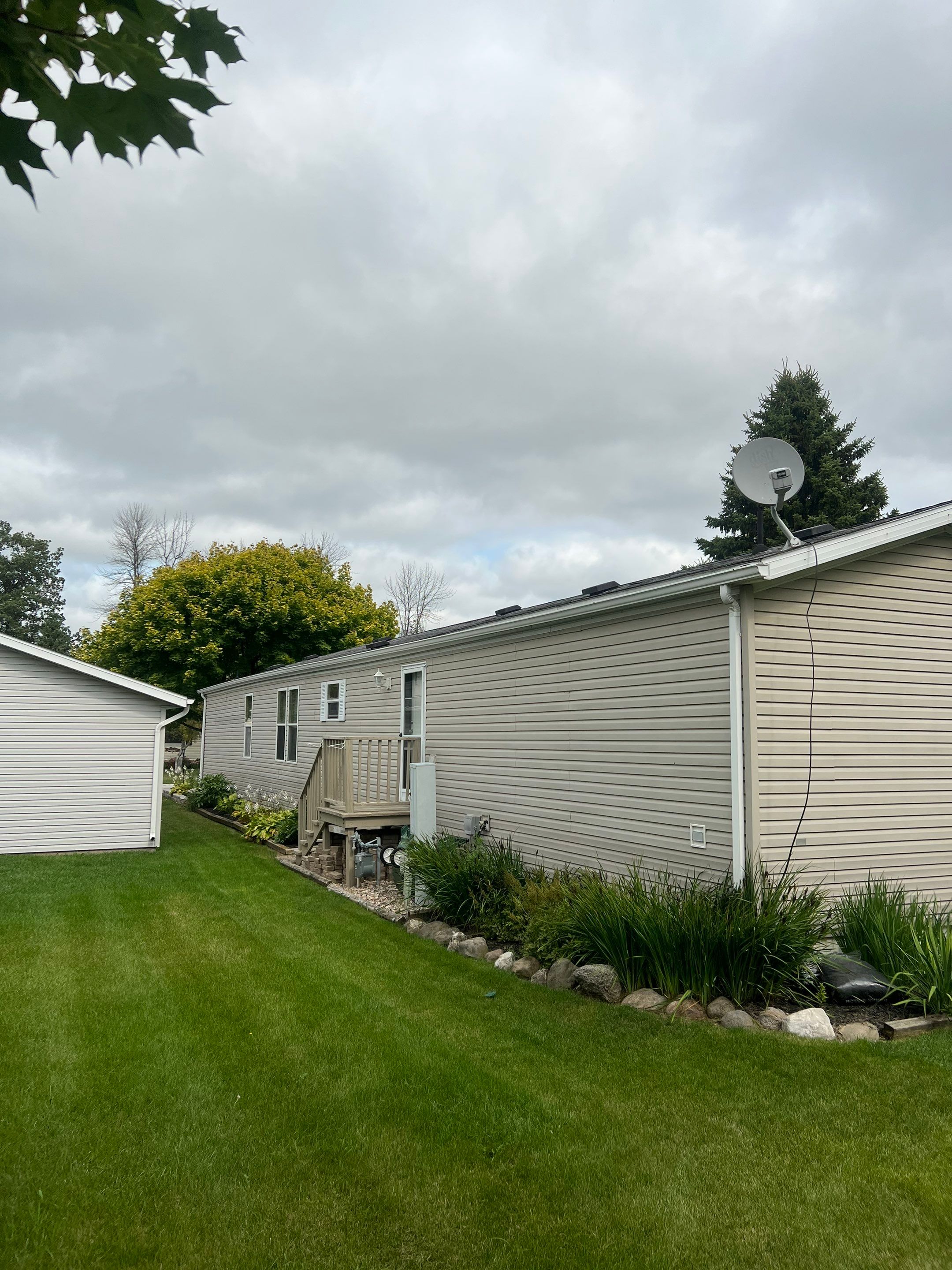 Ranch House and Garage Roof Installation with GAF Shingles by Gellings Roofing and Siding LLC