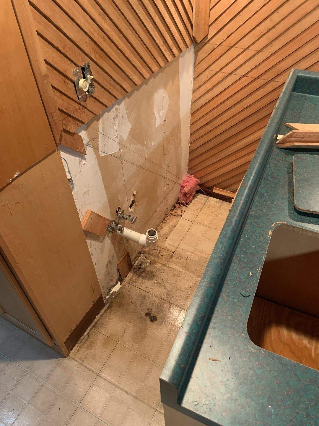 Kitchen Sink Water Leak by Chicagoland Water Medics