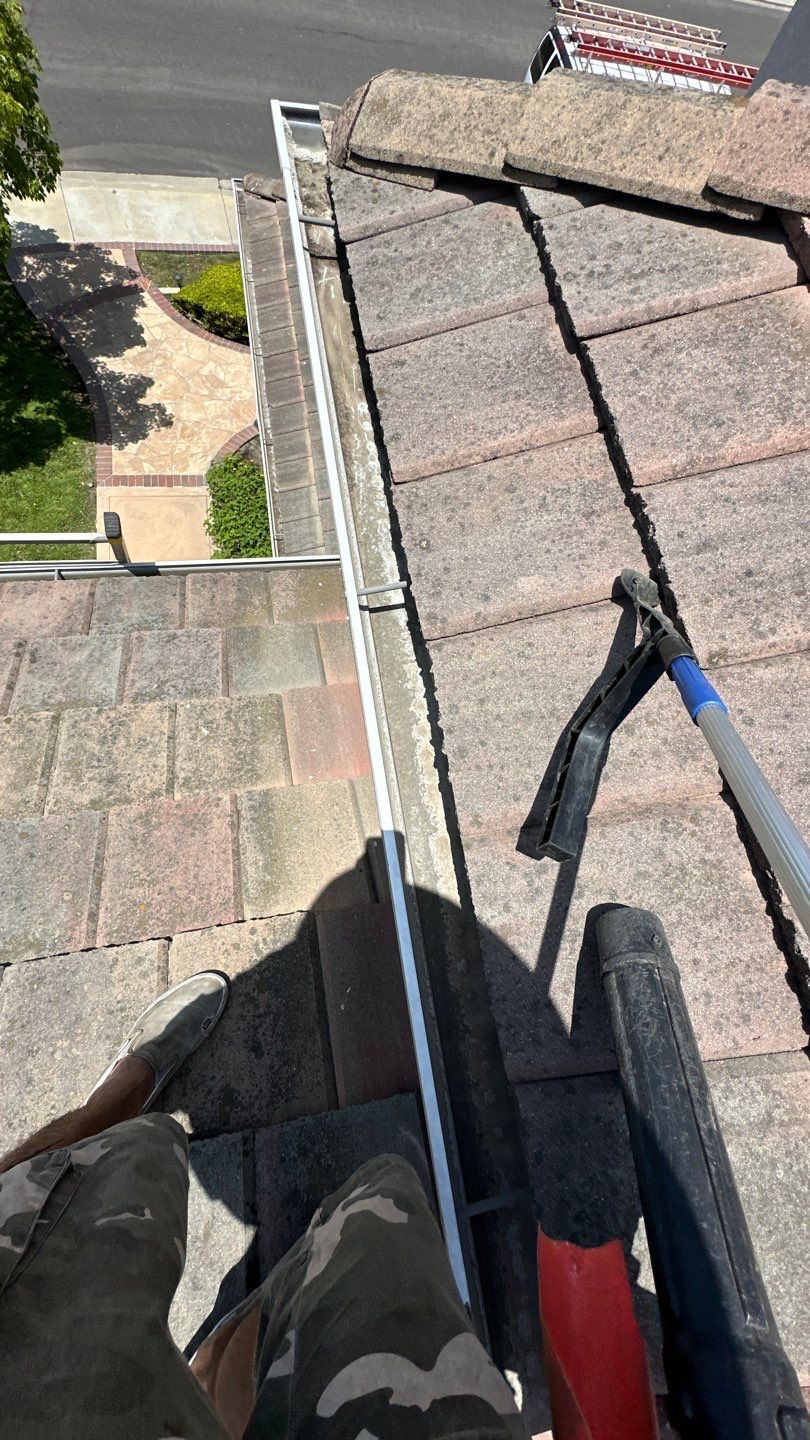Gutter cleaning in Irvine, CA by Property Cleaning Experts, LLC