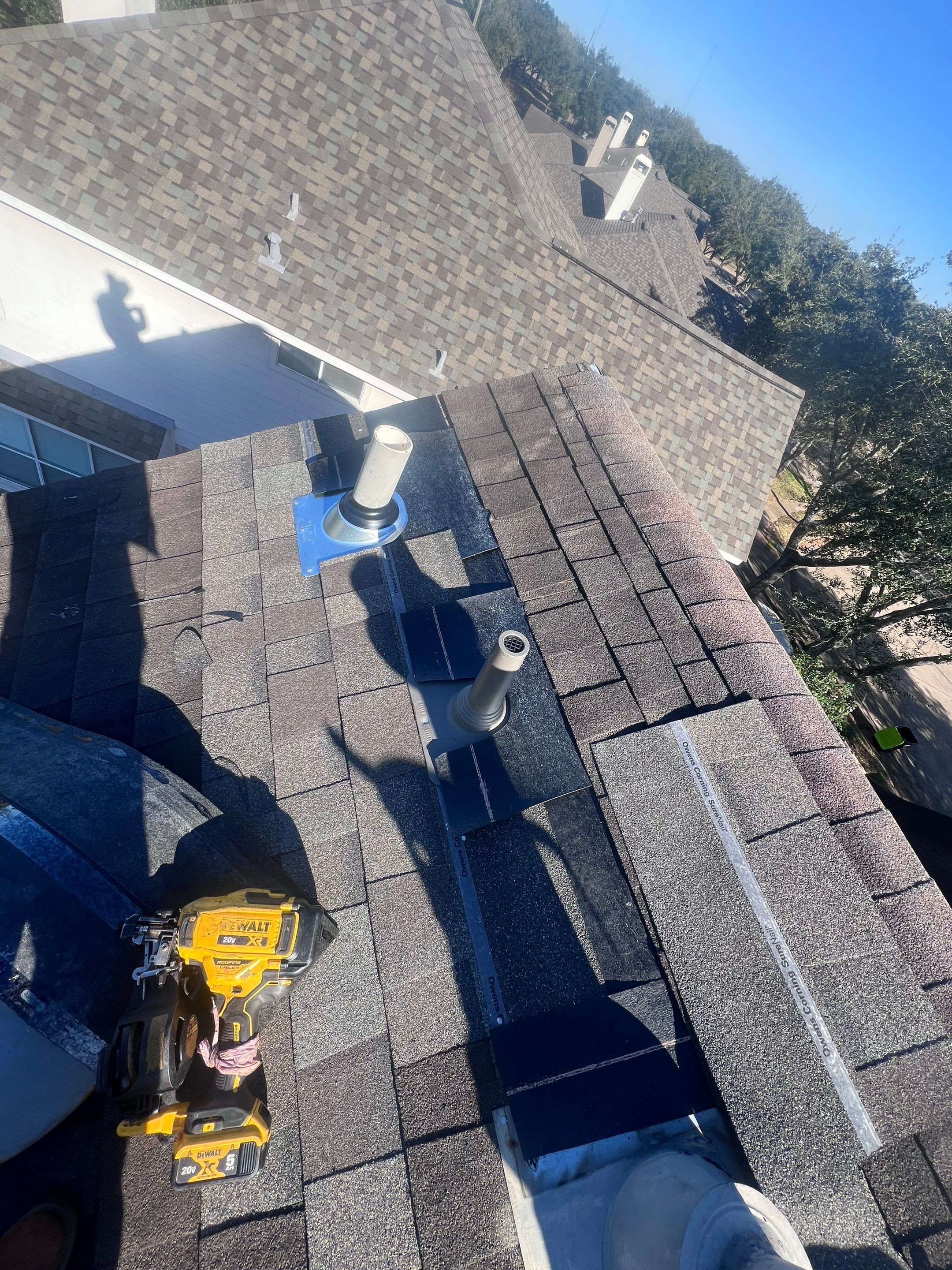 Residential Roofing Installation using Owen's Corning Duration (Lifetime) Shingles by Roof Repair Company