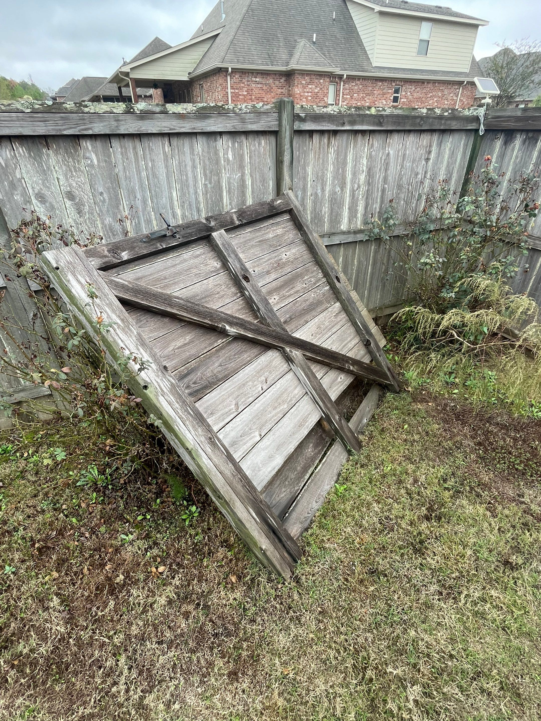 6ft Good Neighbor Fence Gate Repair using Cedar by Roberson Construction LLC
