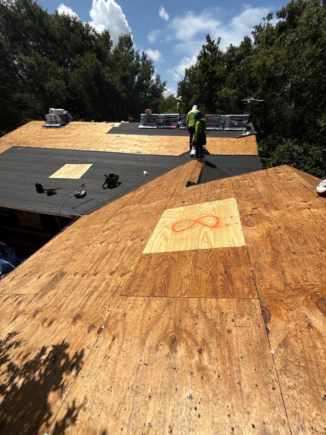 Project in Wimauma 33598 by Mitchell Roofing Company LLC 