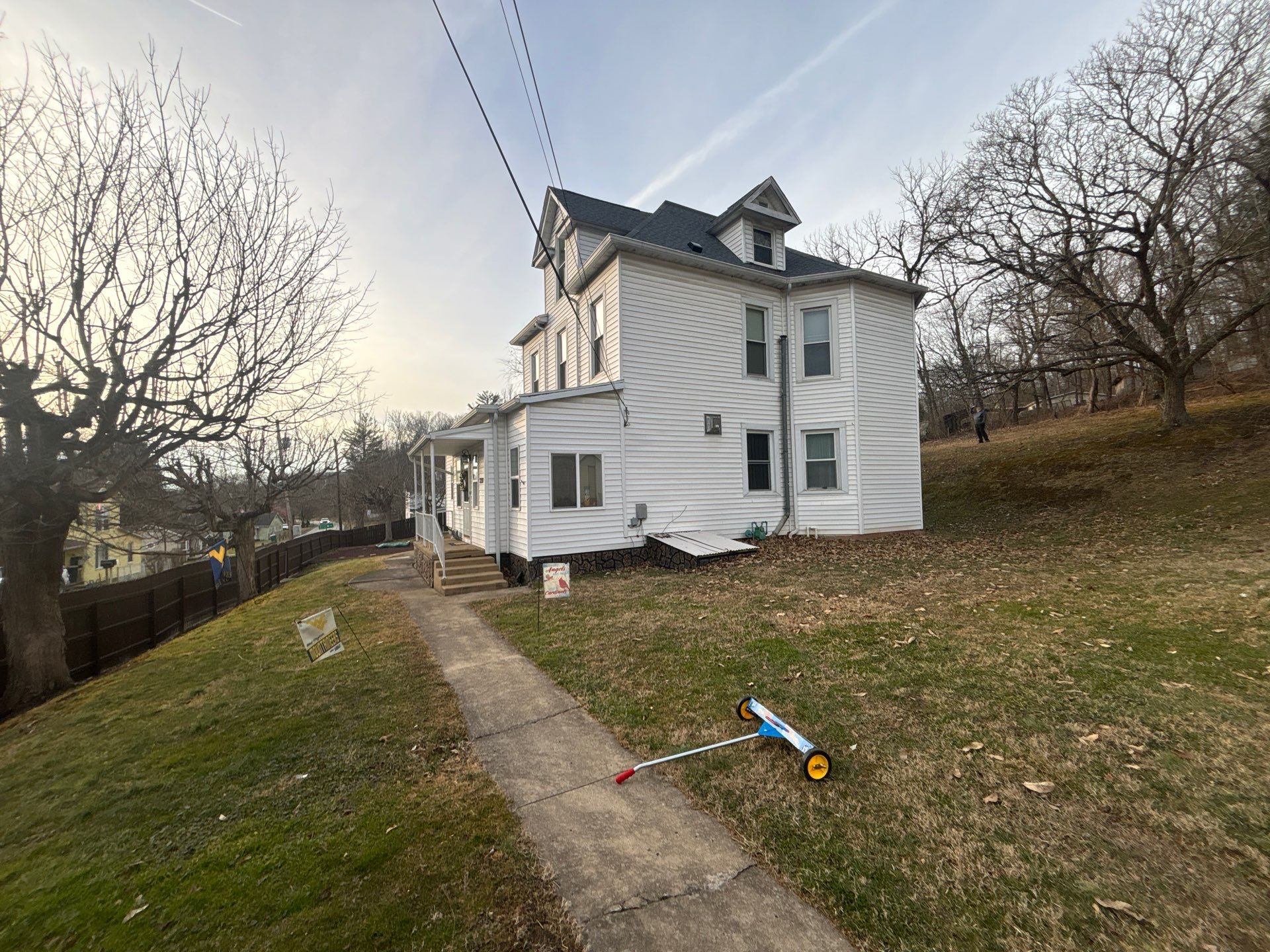 Residential Roofing Installation using GAF Timberline HDZ Shakewood by Rainstoppers Roofing