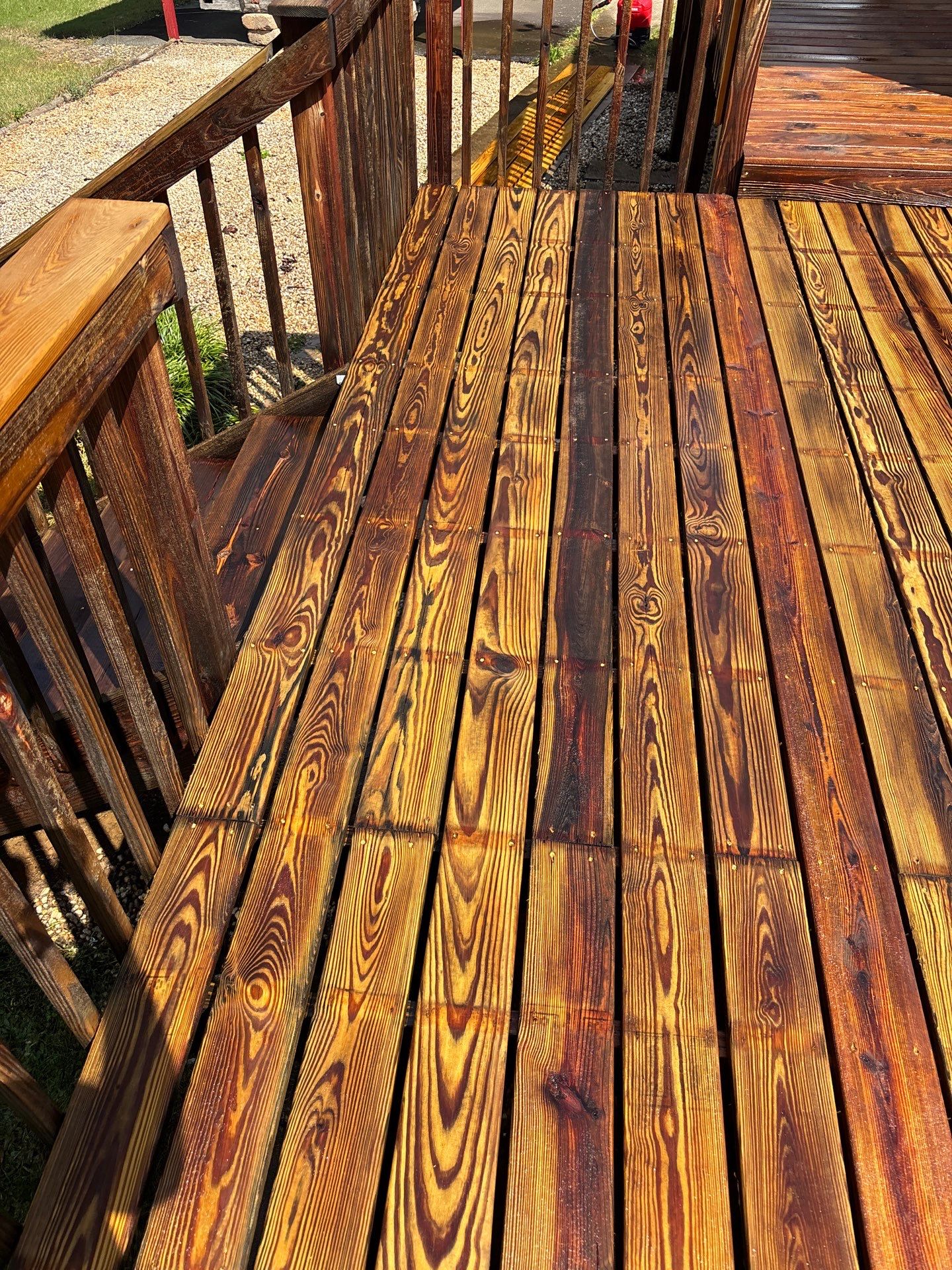 Wood Deck using Wood Sealant by DuraSeal