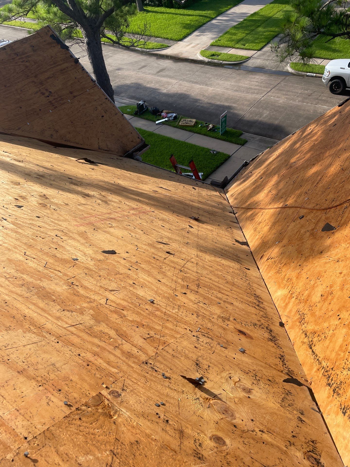 Roof Replacement Missouri City by Roof Repair Company