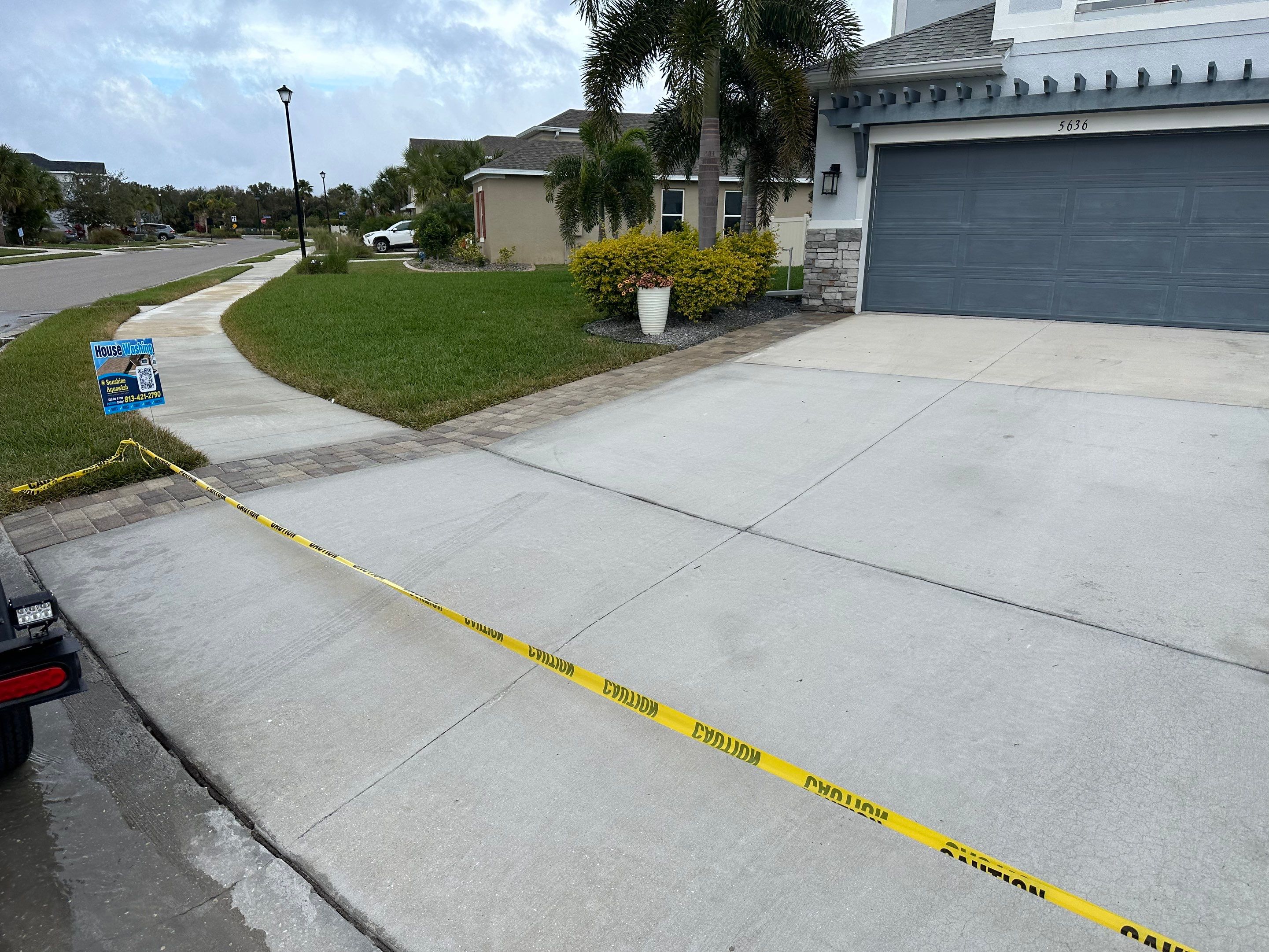 Roof Cleaning, Driveway Cleaning & Paver Patio Cleaning in Willow Palms Estates, Palmetto, FL | Sunshine AquaWash by Sunshine AquaWash